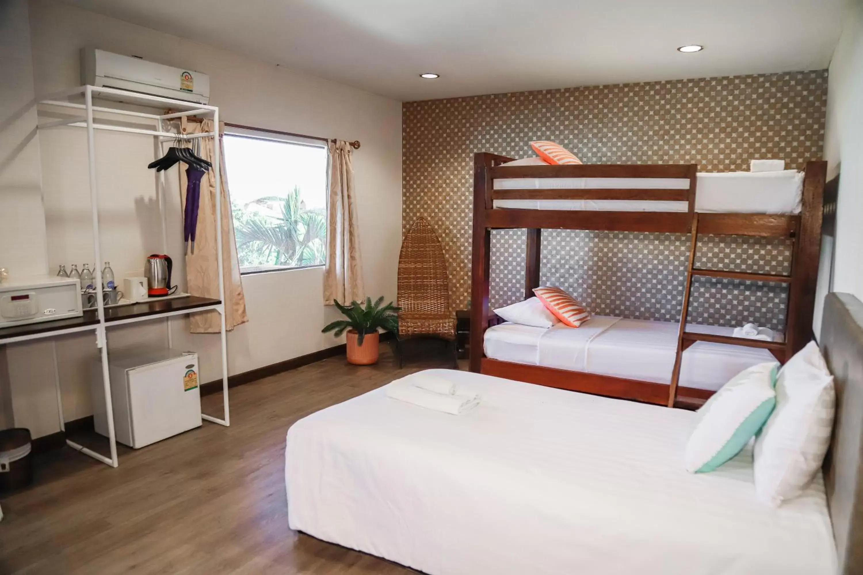 Bedroom in Parasol Inn Chiang Mai Old City Hotel - SHA Plus