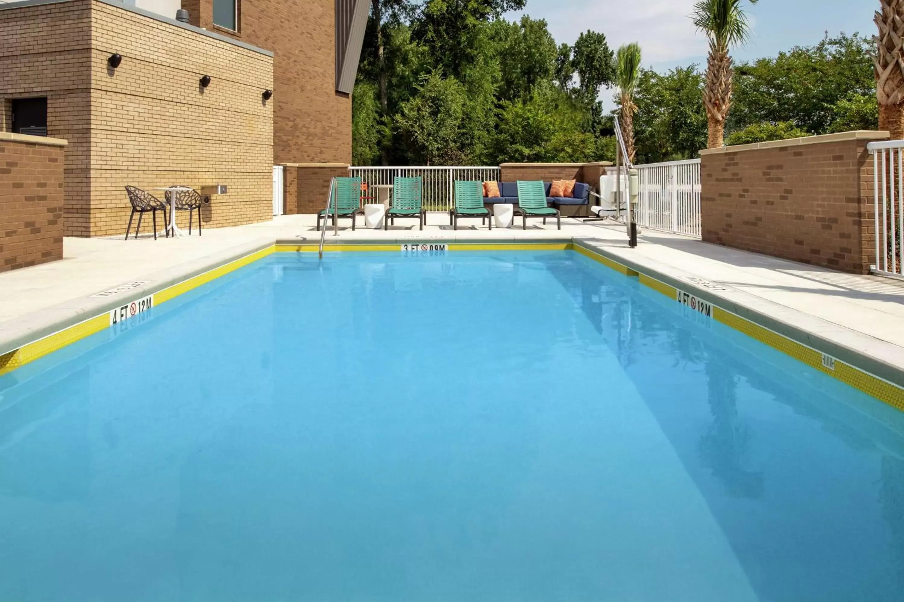 Pool view, Swimming Pool in Tru By Hilton Mt Pleasant Charleston