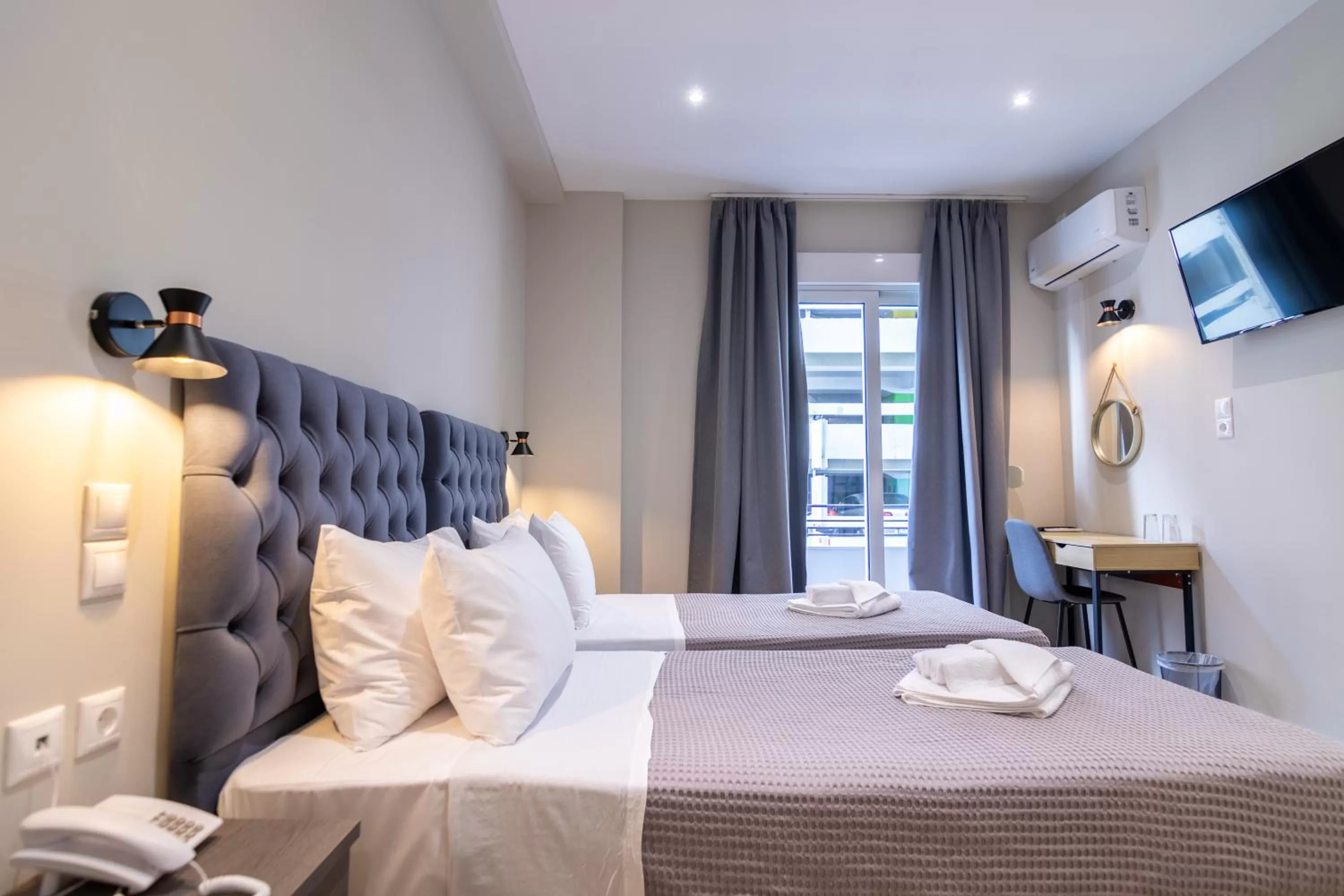 Bed in New Amaryllis Hotel