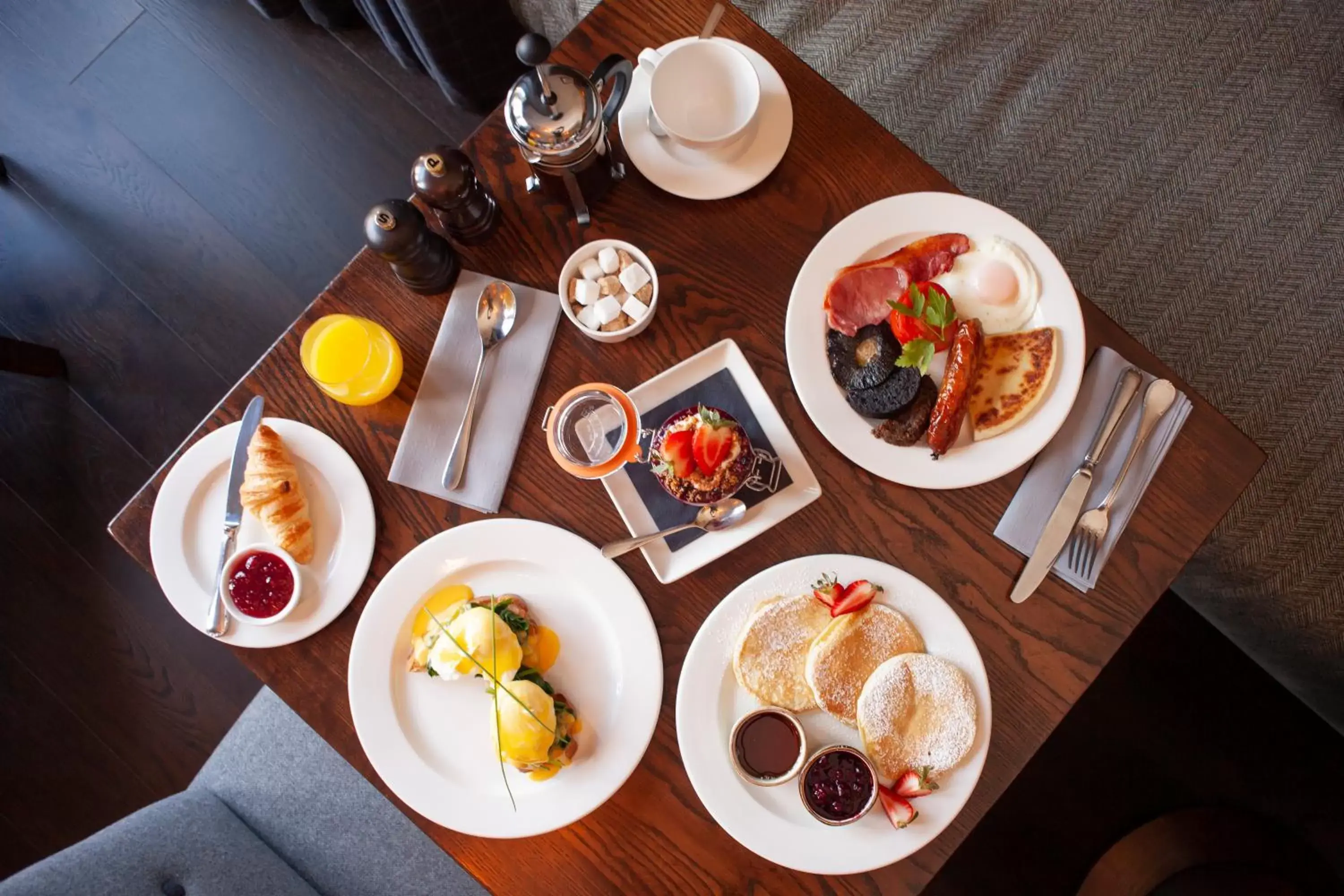 Breakfast in The Roseate Edinburgh - Small Luxury Hotels of the World Breakfast in The Roseate Edinburgh - Small Luxury Hotels of the World