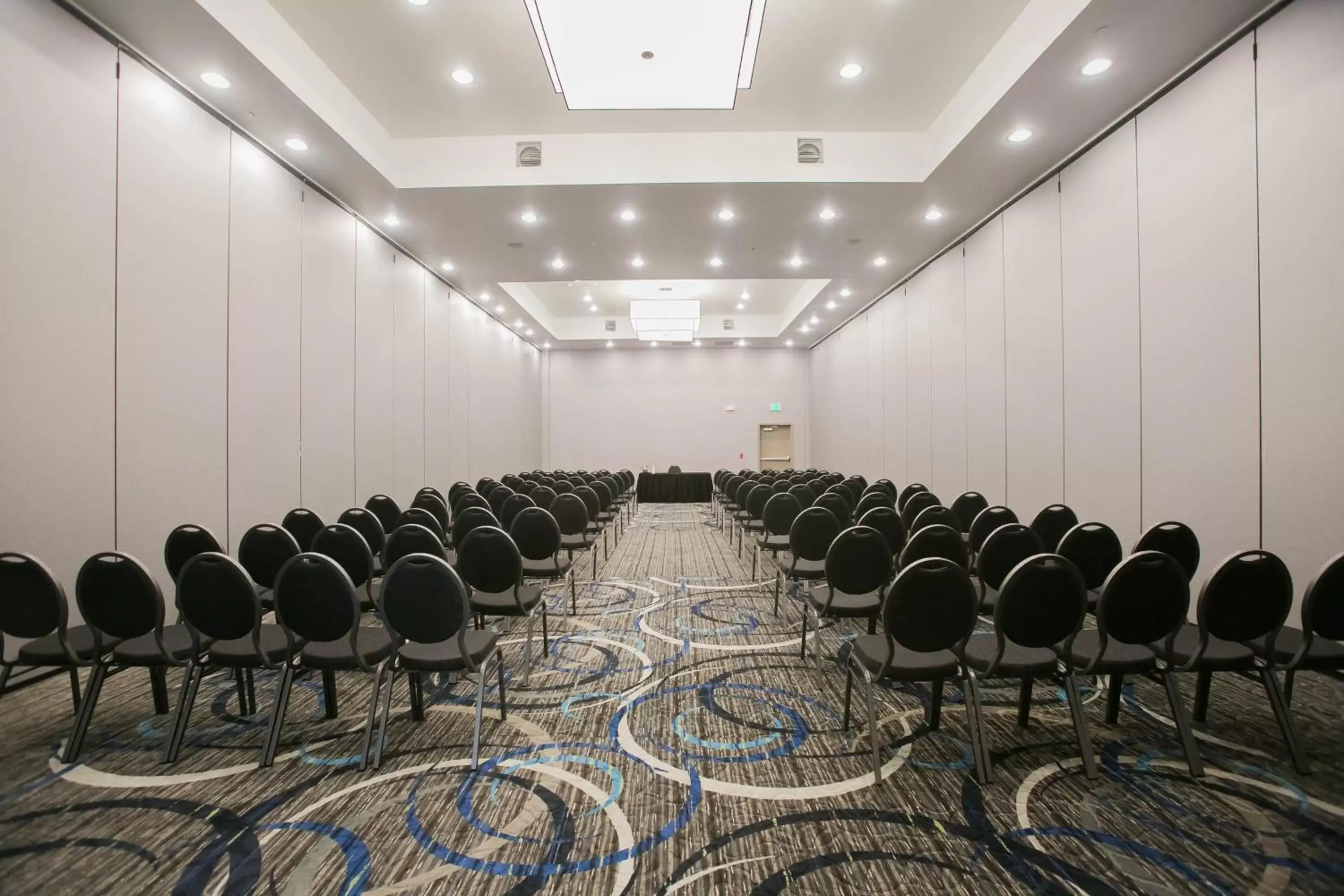 Meeting/conference room in Holiday Inn Longview - North, an IHG Hotel