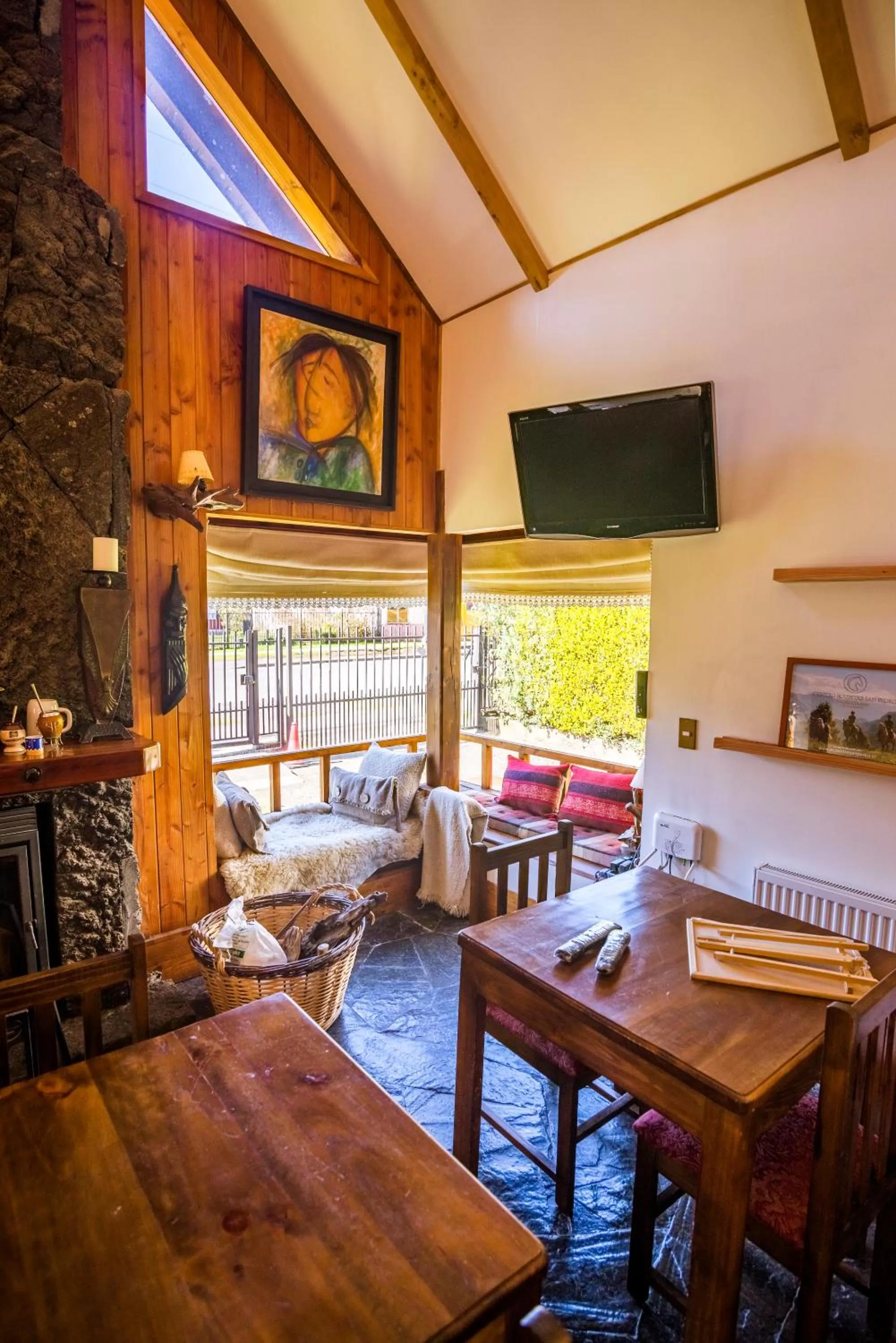 Communal lounge/ TV room in B&B HMüller