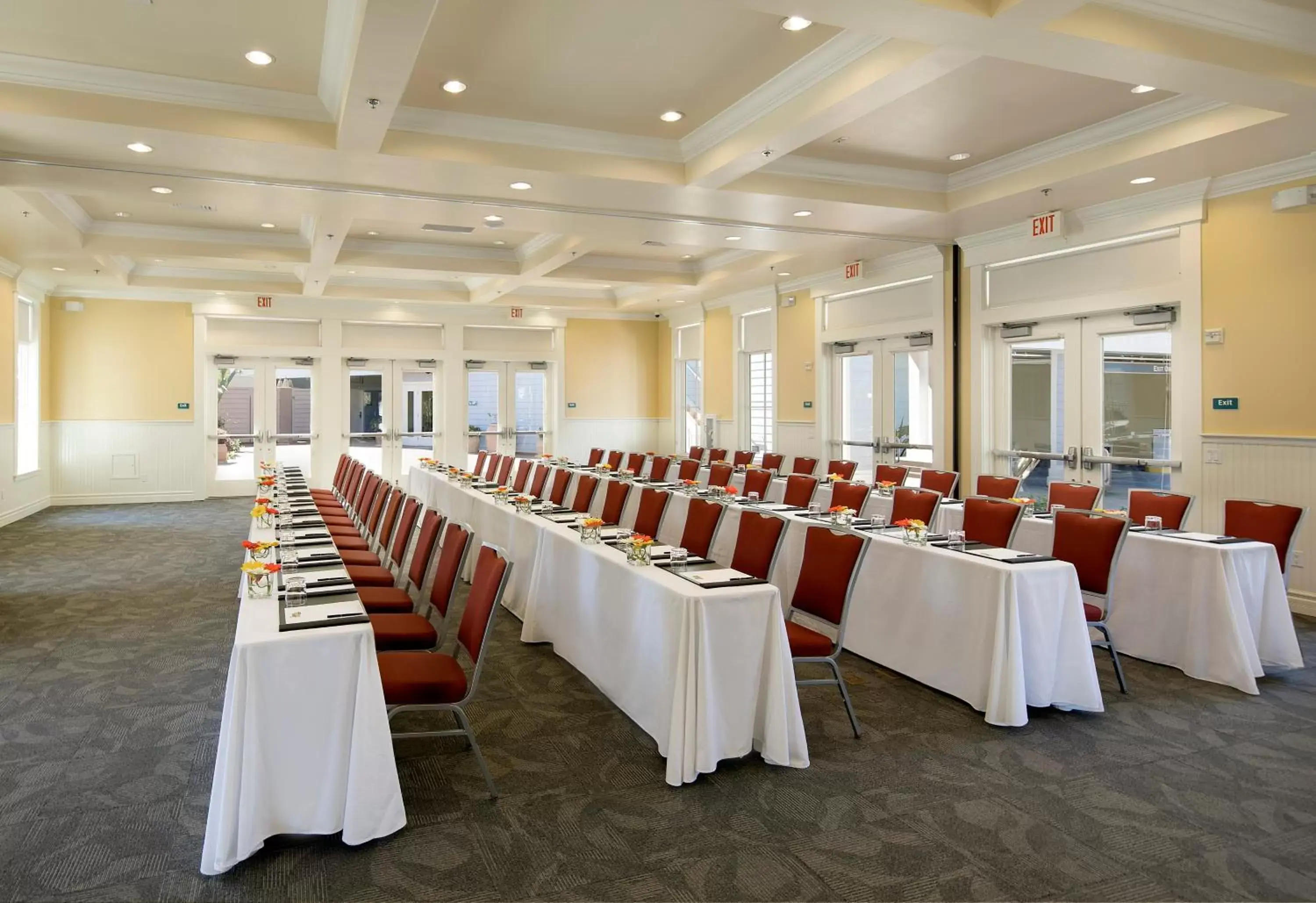 Meeting/conference room, Banquet Facilities in Avila Lighthouse Suites