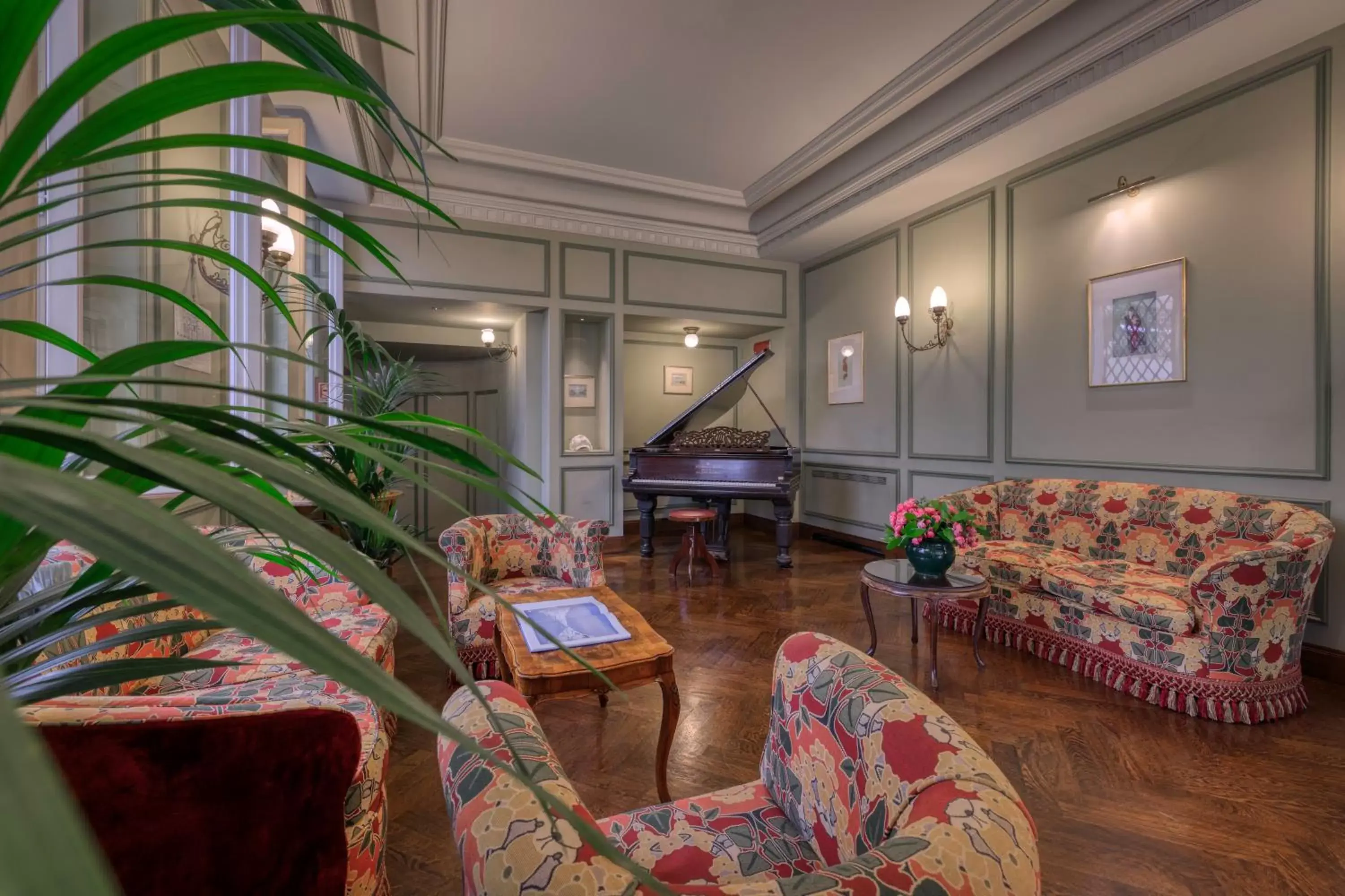 Lobby or reception, Lobby/Reception in Hotel Locarno