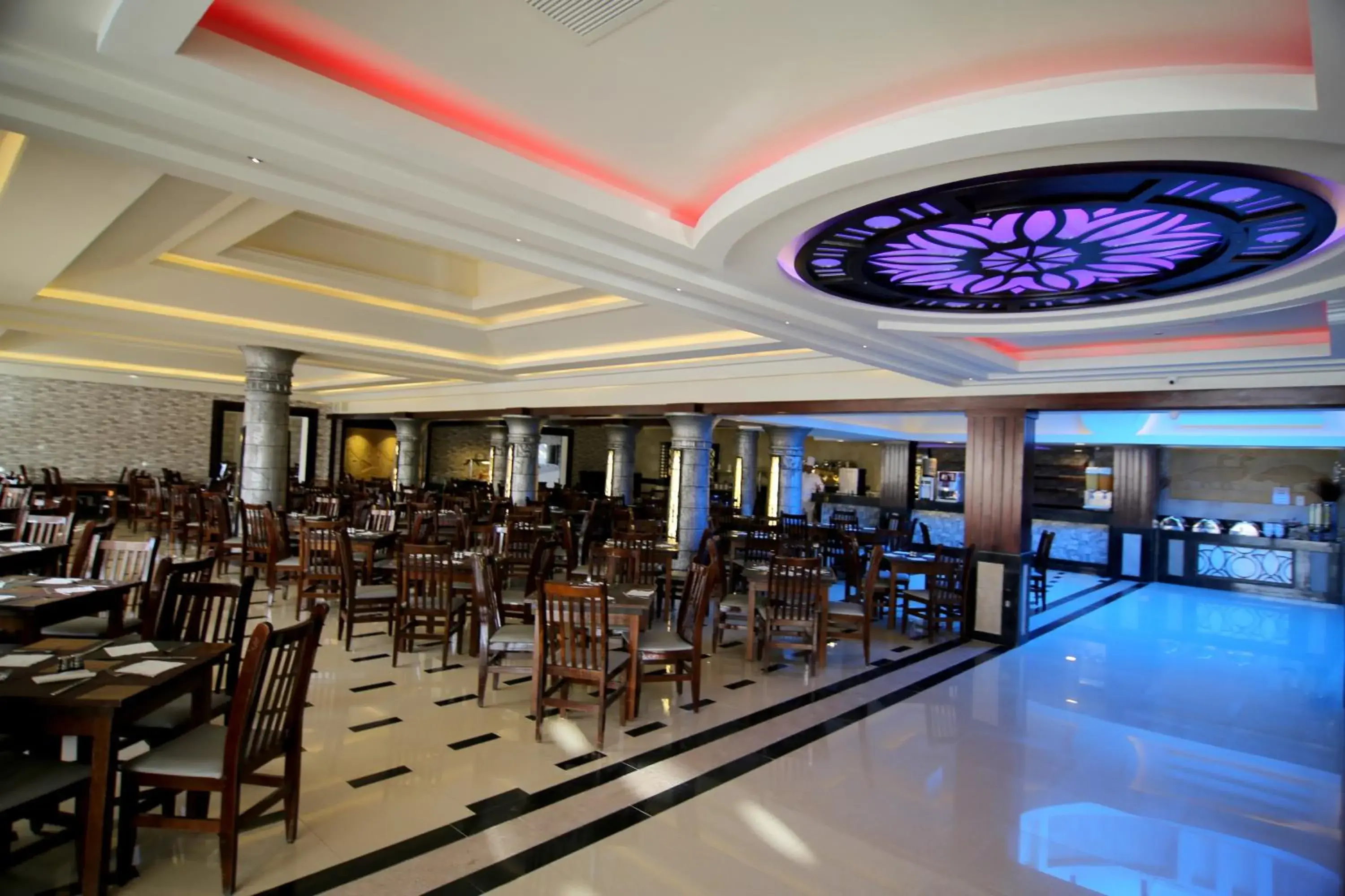 Restaurant/places to eat in Mirage Bay Resort & Aqua Park