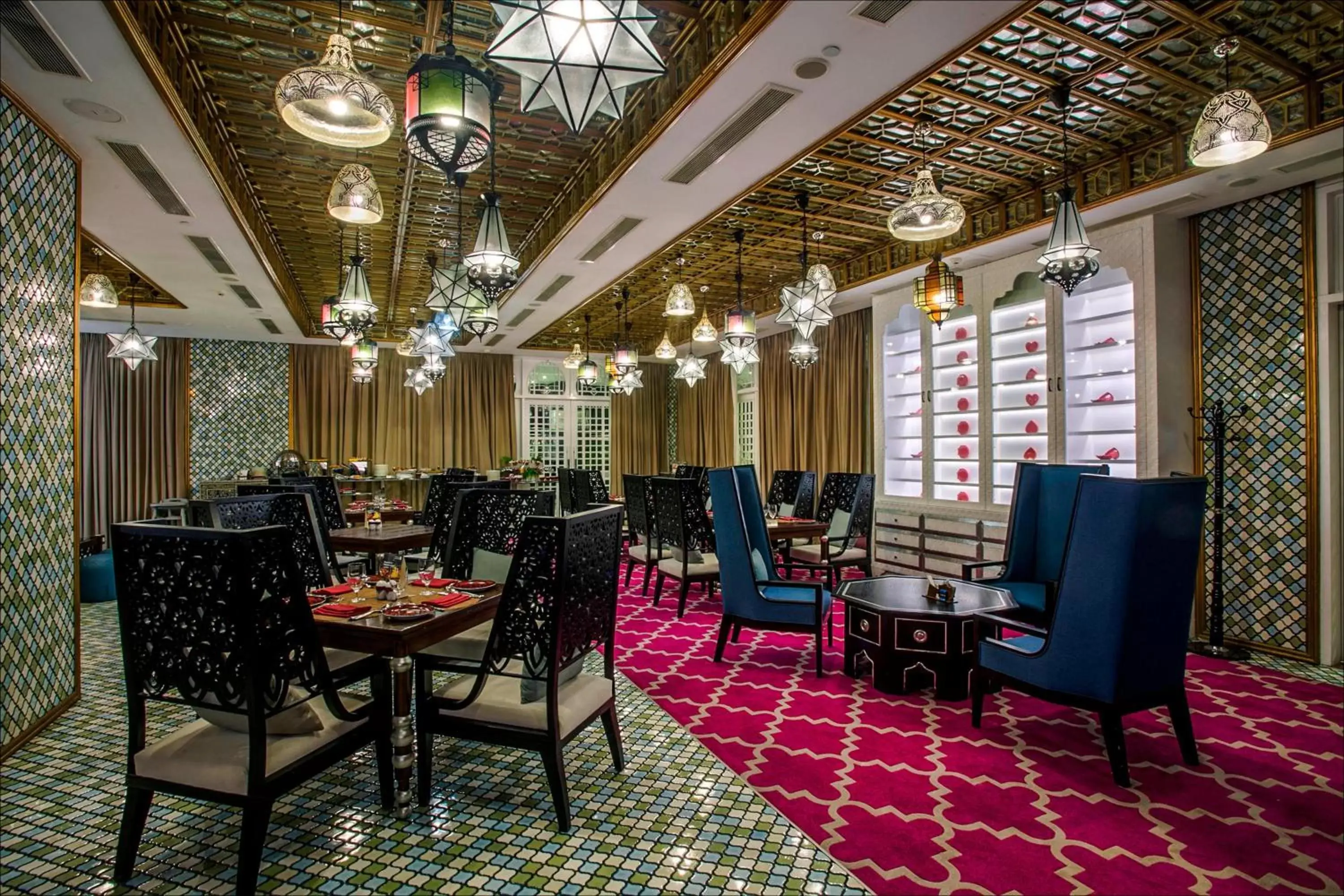 Restaurant/Places to Eat in Le Meridien Dhaka