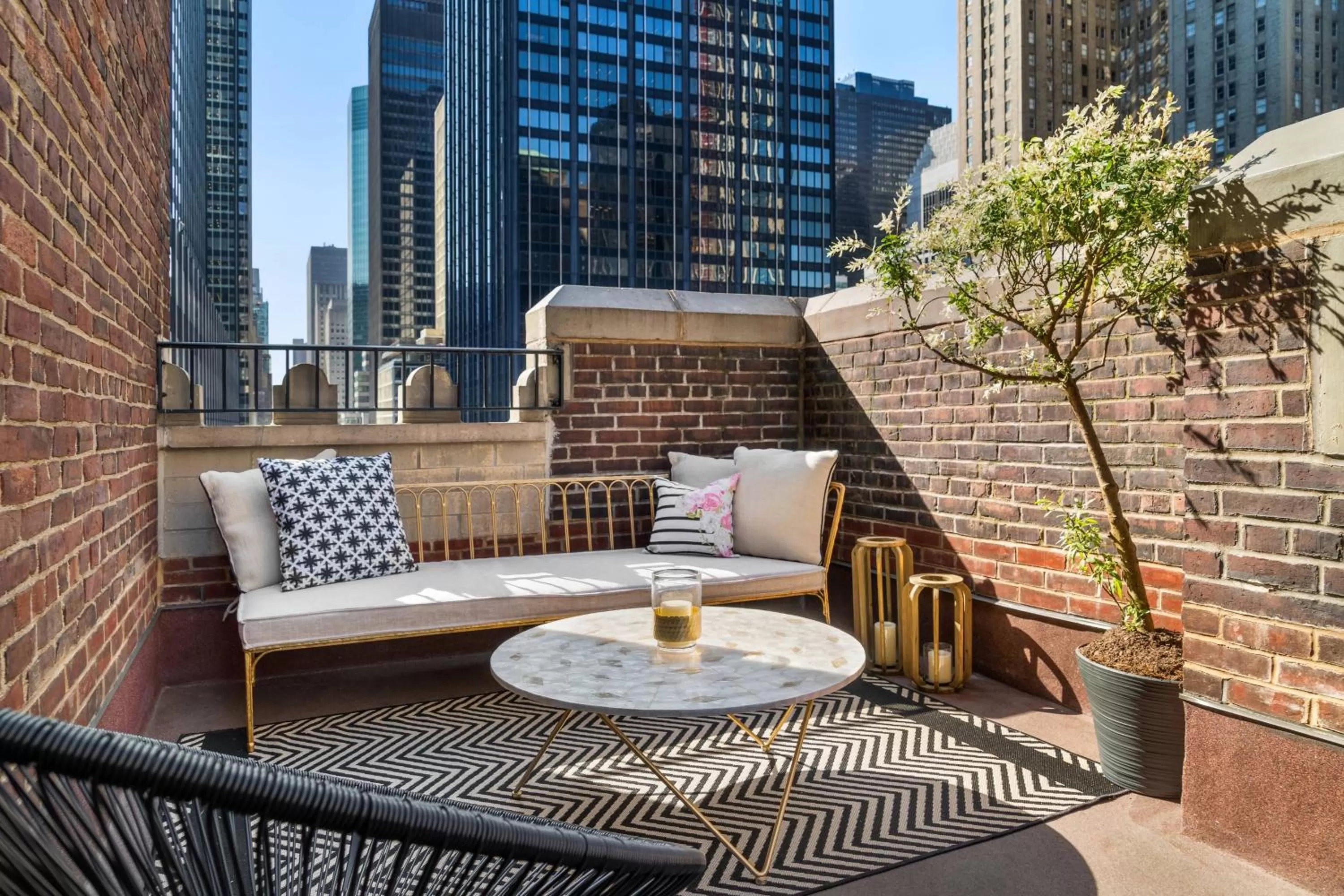 Photo of the whole room in The Lexington Hotel, Autograph Collection