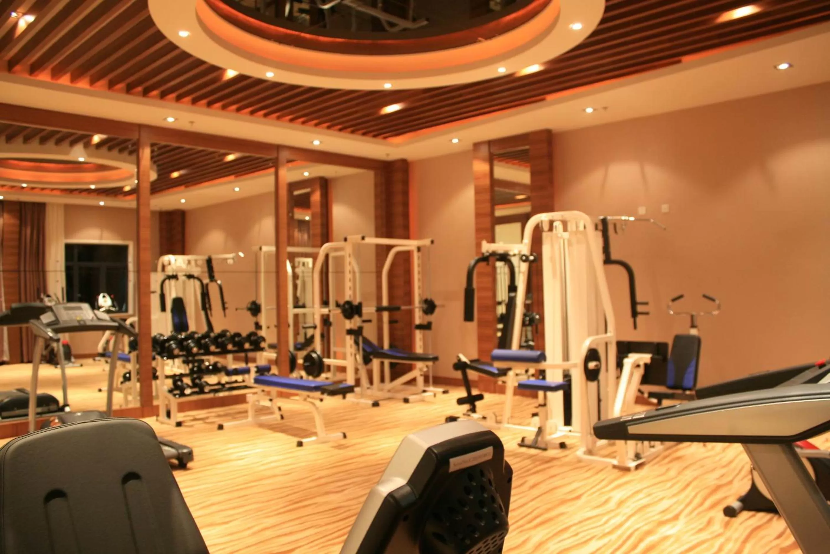 Fitness centre/facilities in Sogecoa Golden Peacock