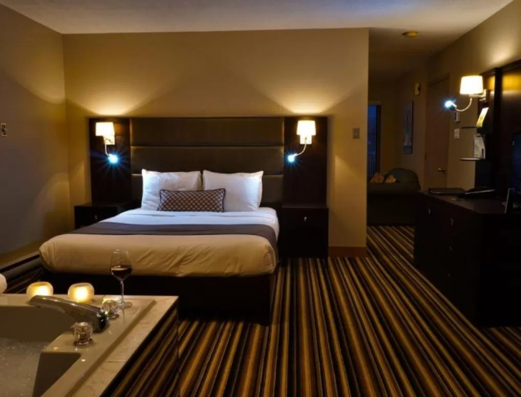 Photo of the whole room, Bed in Complexe Le 60