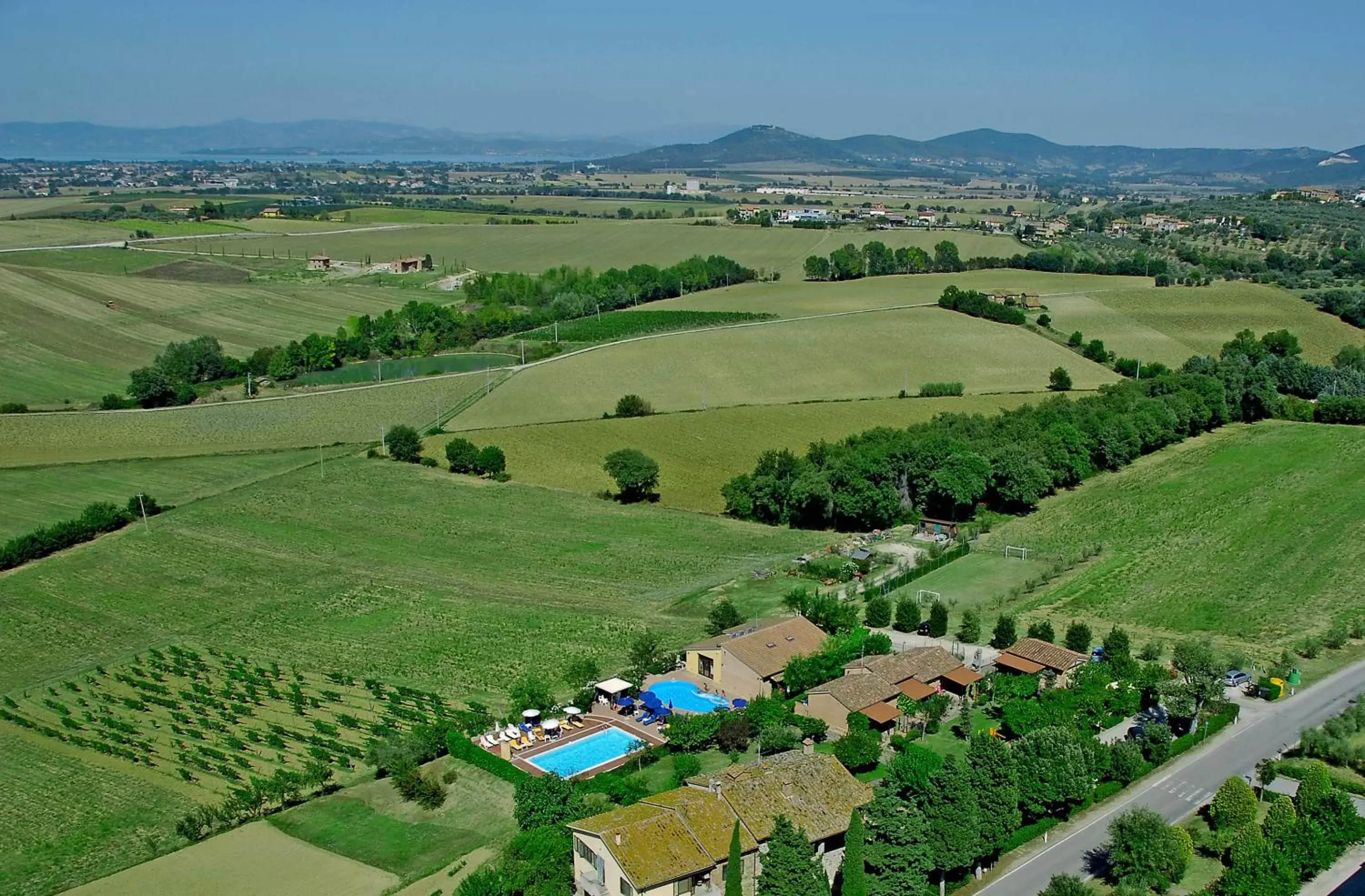 Bird's eye view, Bird's-eye View in Tenuta Badia '99