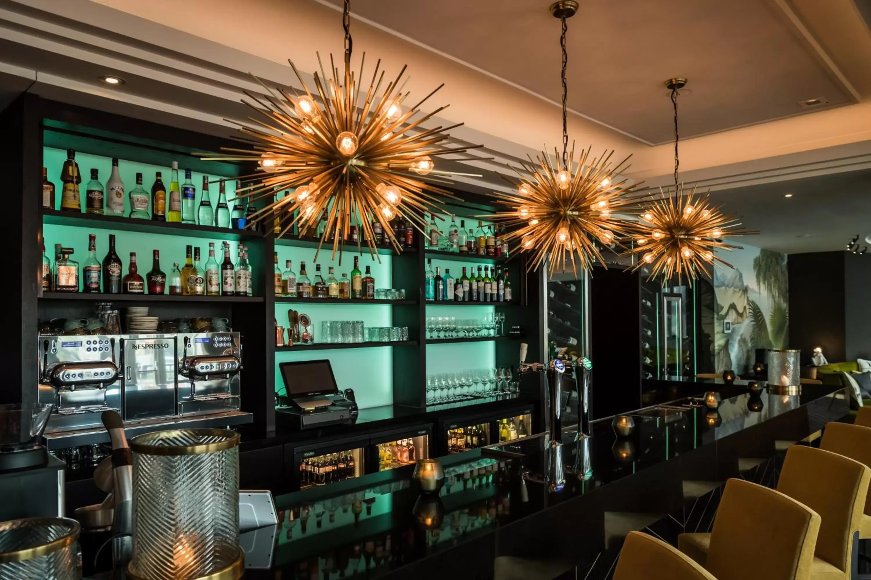 Lounge or bar in Van der Valk Palace Hotel Noordwijk