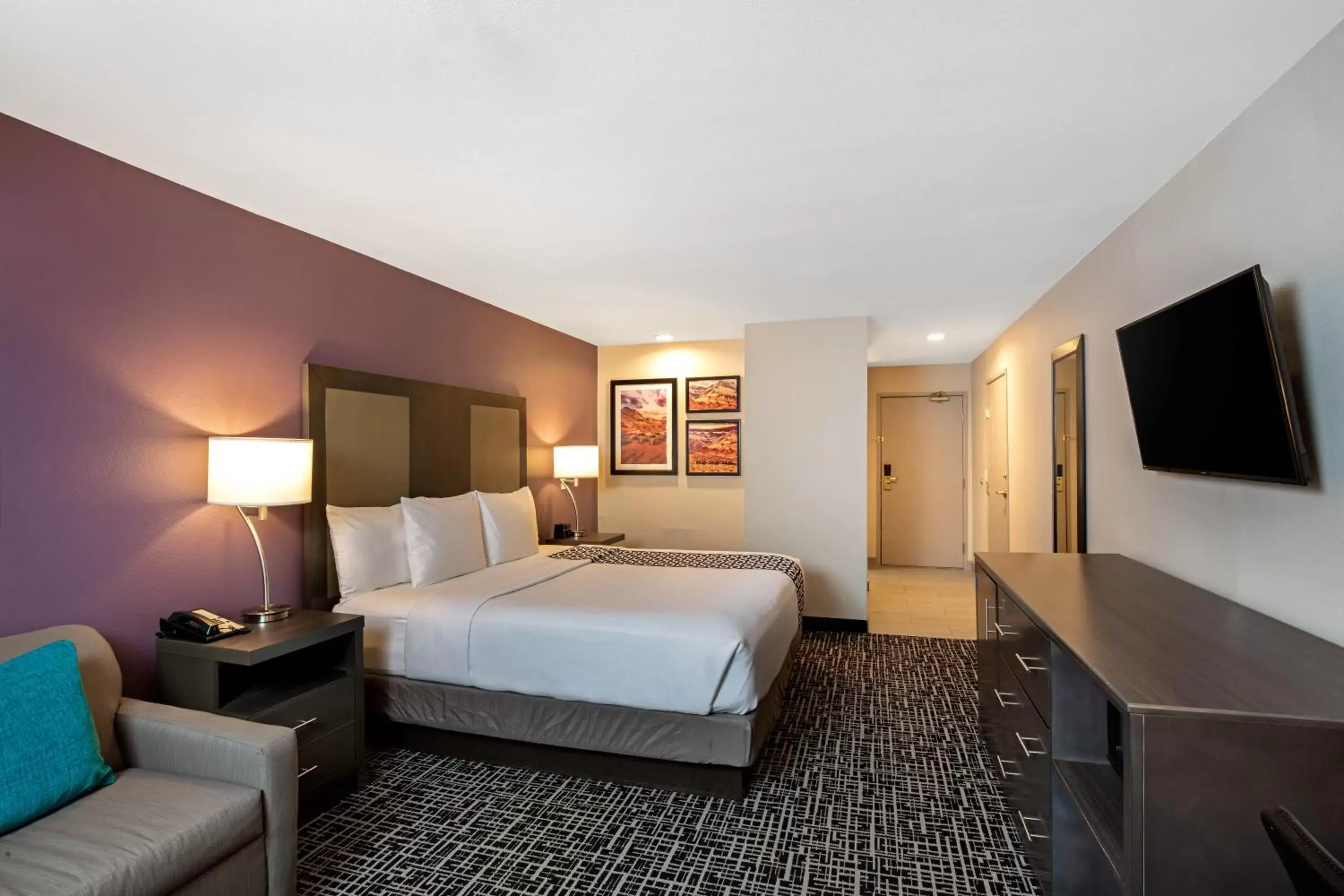 Photo of the whole room in La Quinta Inn & Suites by Wyndham Las Vegas Nellis