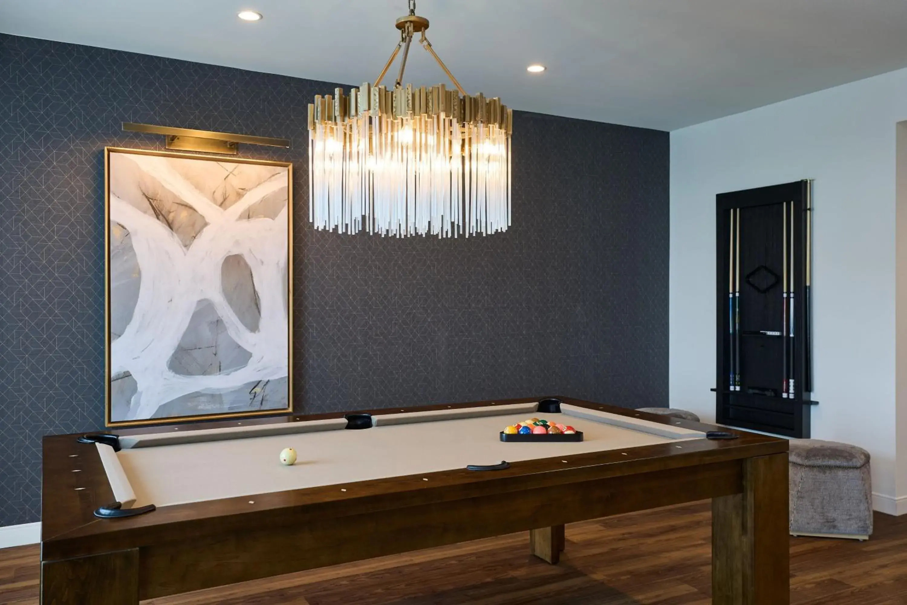 Photo of the whole room, Billiards in The Westin Raleigh-Durham Airport