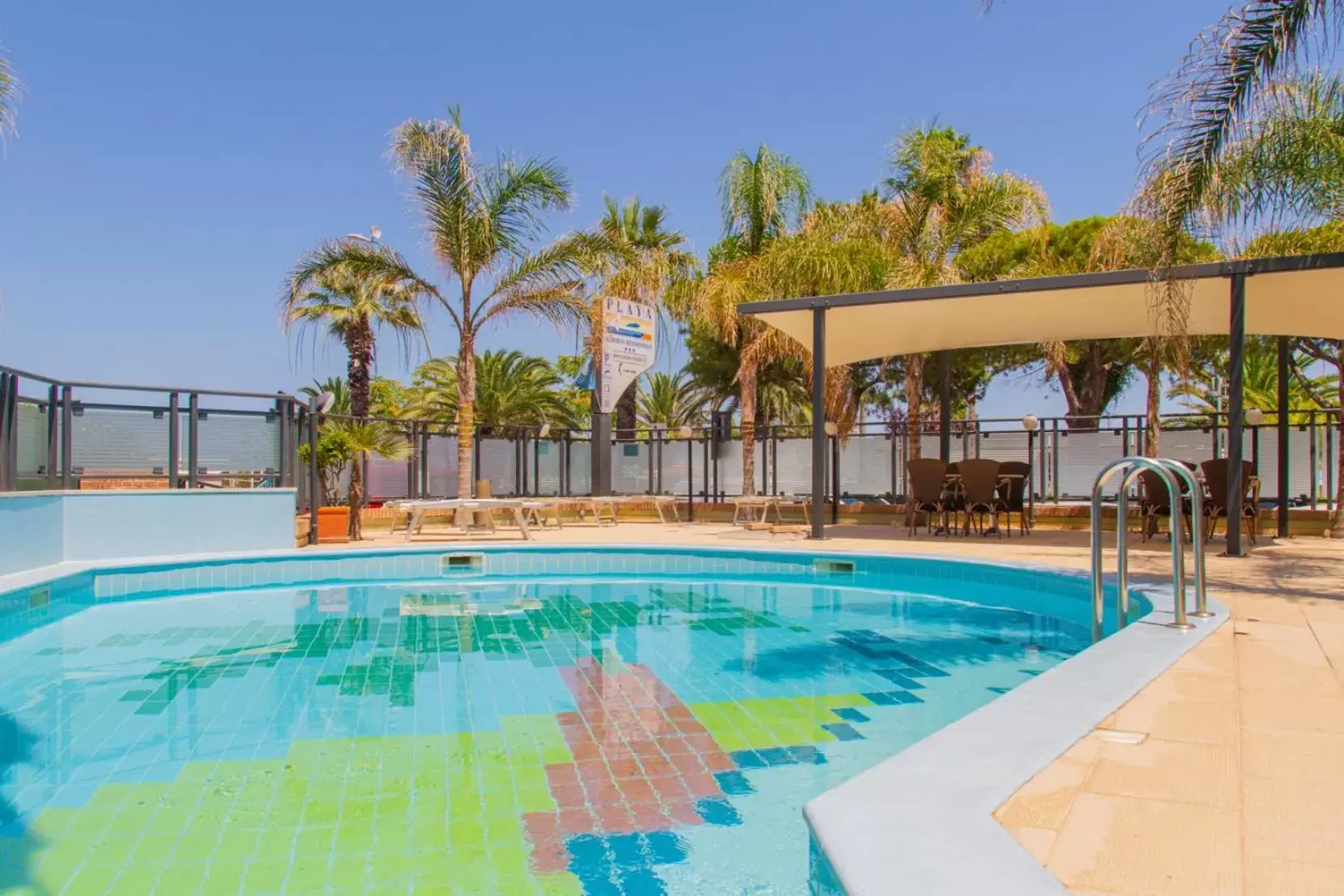 Pool view, Swimming Pool in Residence Playa