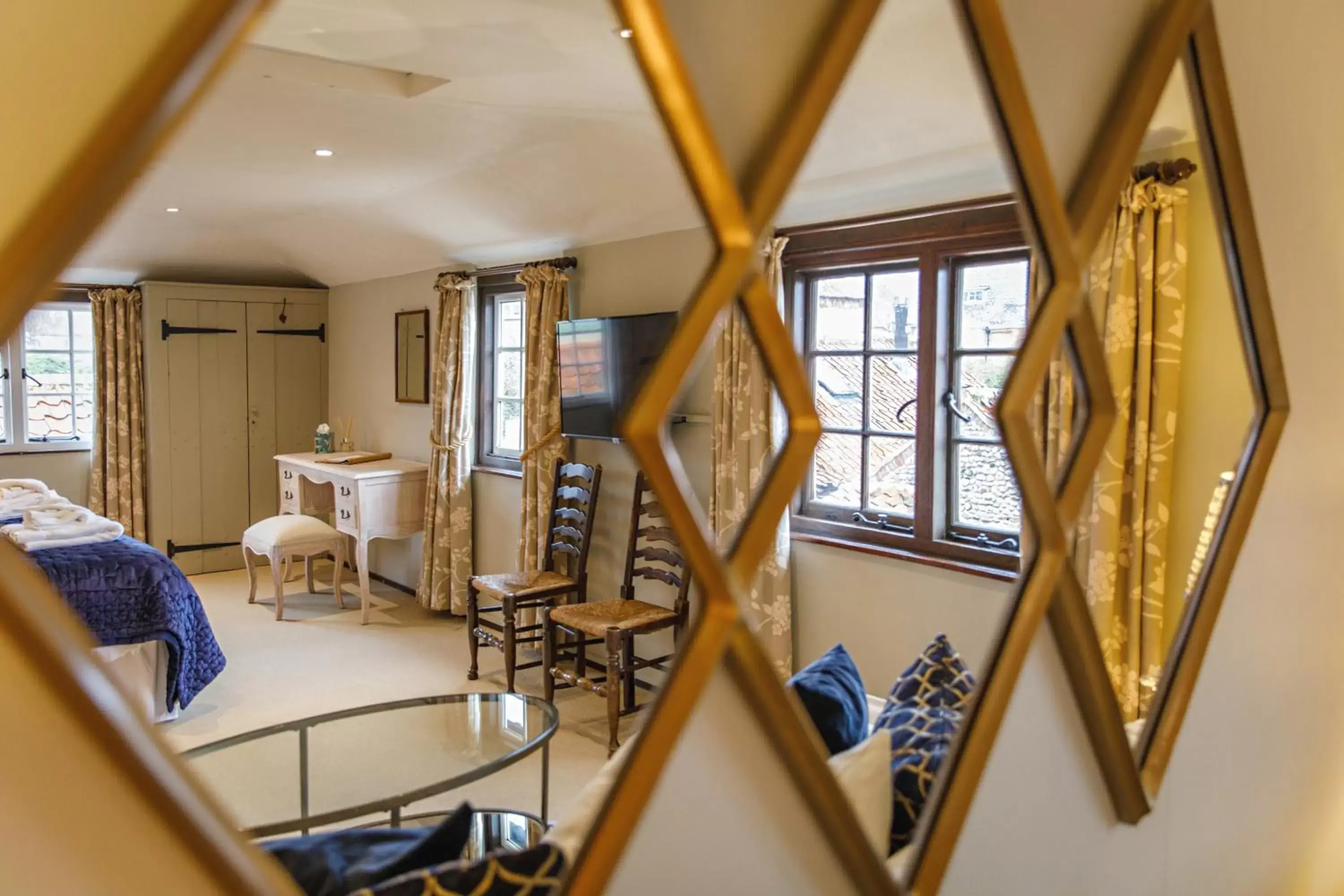 Bedroom in Cley Windmill