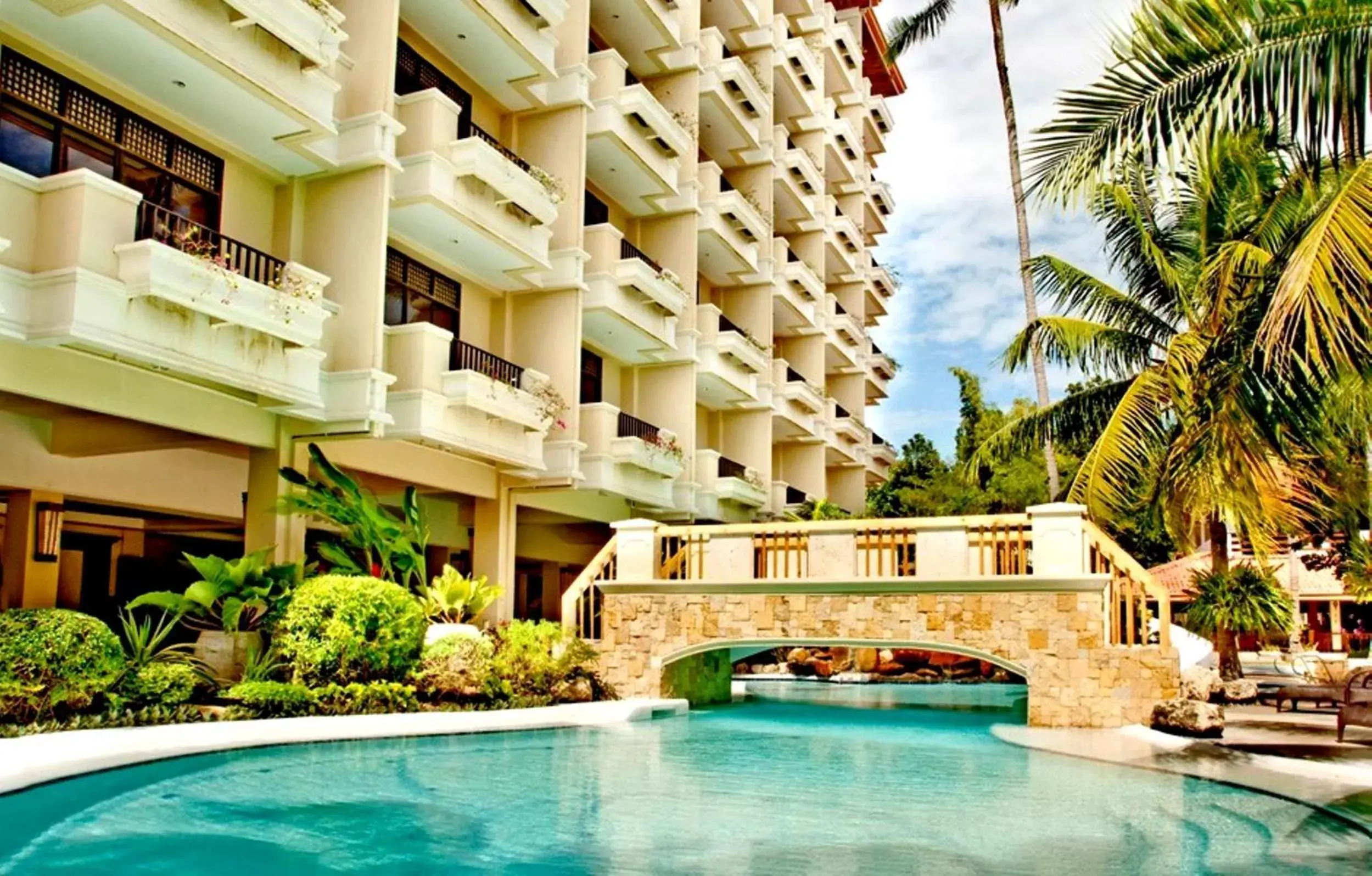 Facade/entrance, Swimming Pool in Costabella Tropical Beach Hotel