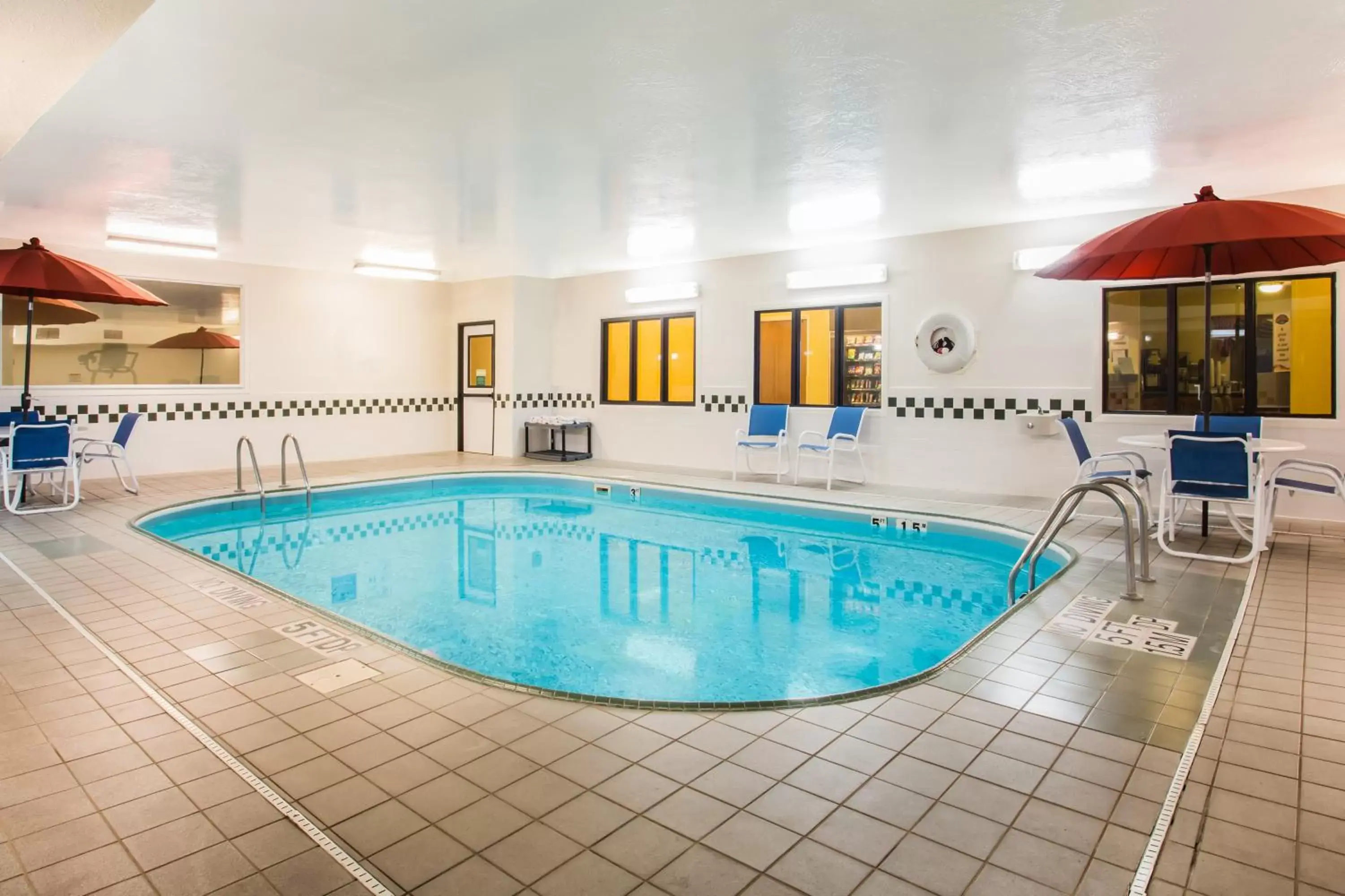 Swimming pool in Baymont by Wyndham Helena Swimming pool in Baymont by Wyndham Helena