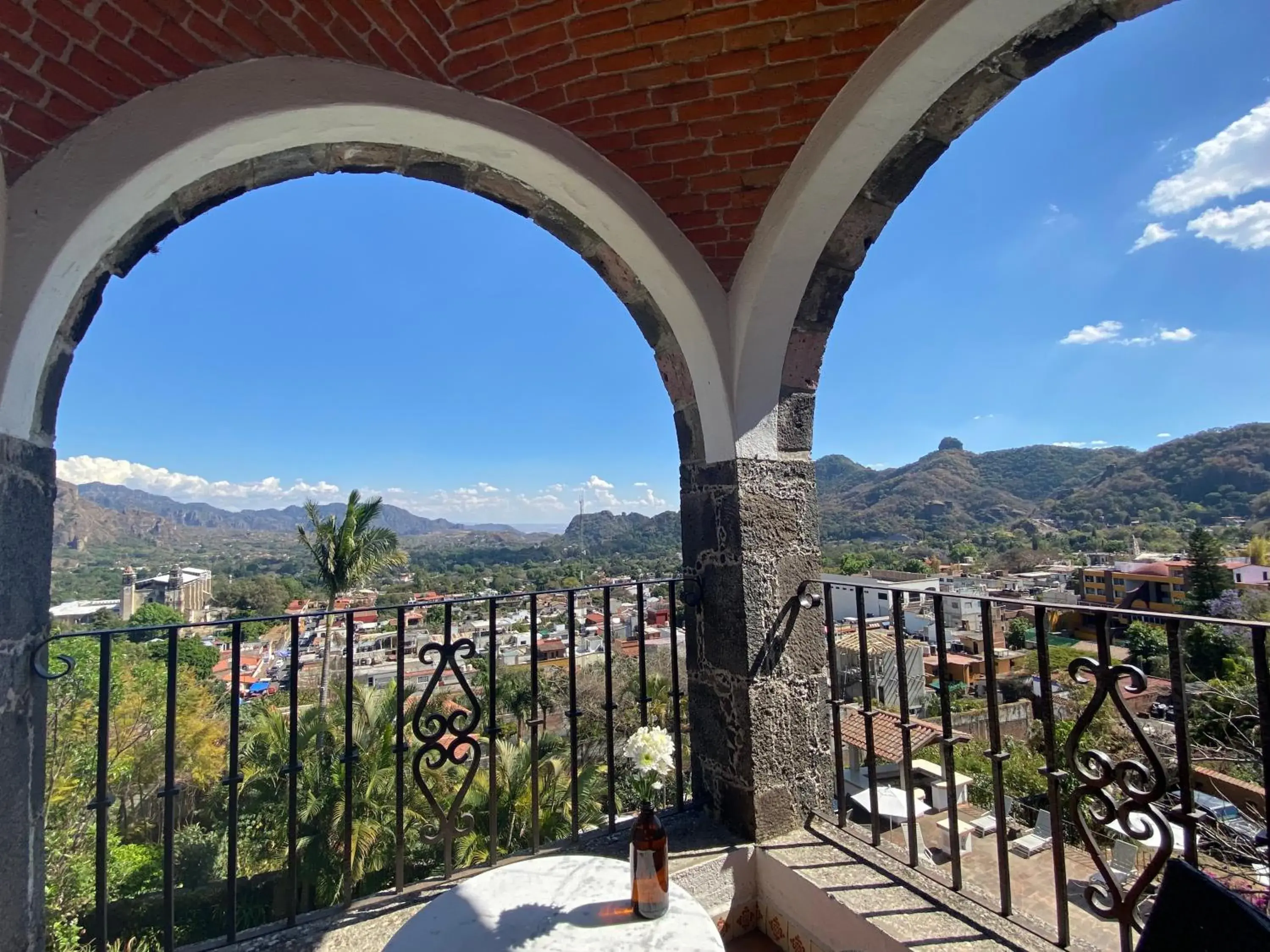 View (from property/room), Balcony/Terrace in Posada del Tepozteco