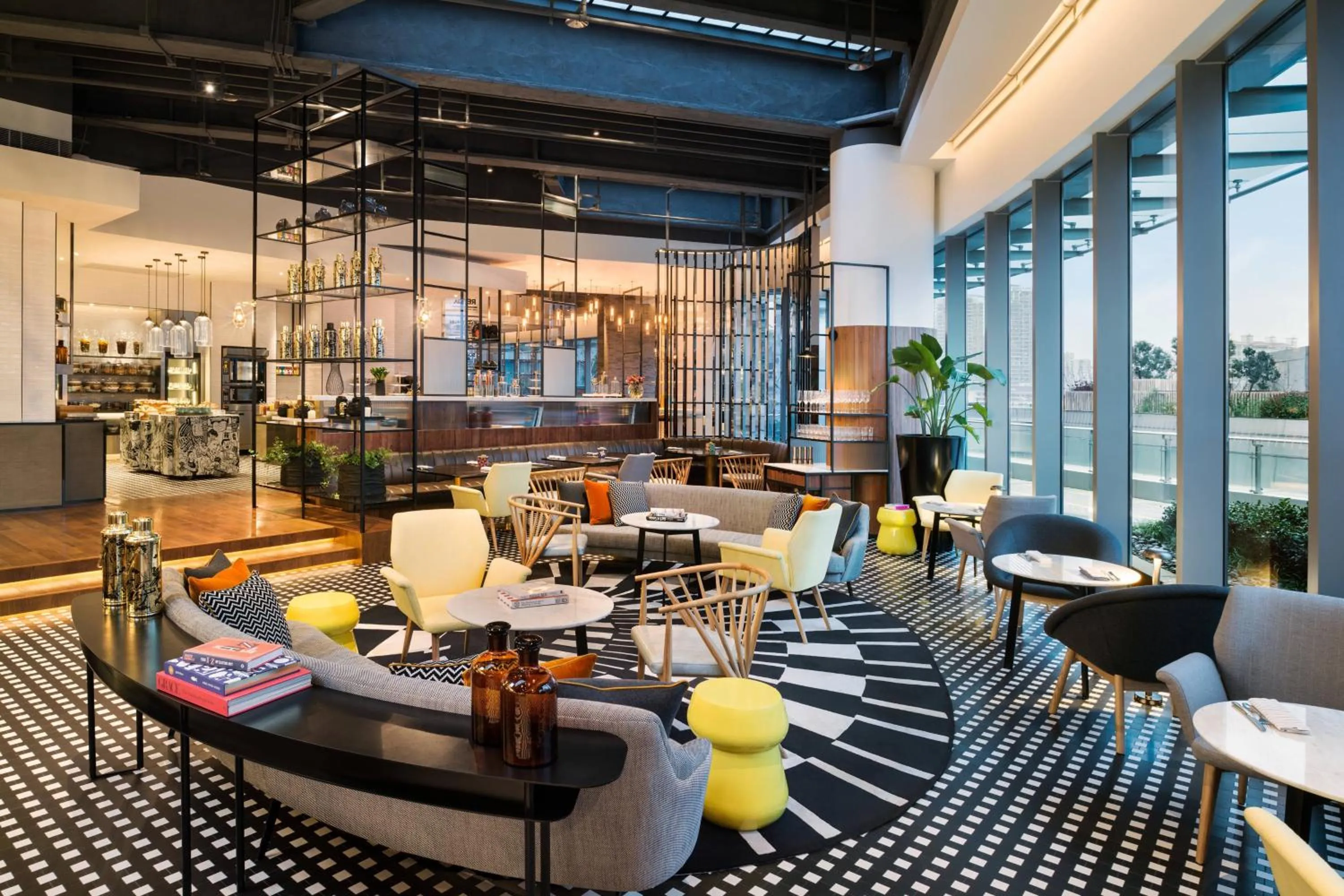 Kitchen or kitchenette in W Shanghai - The Bund