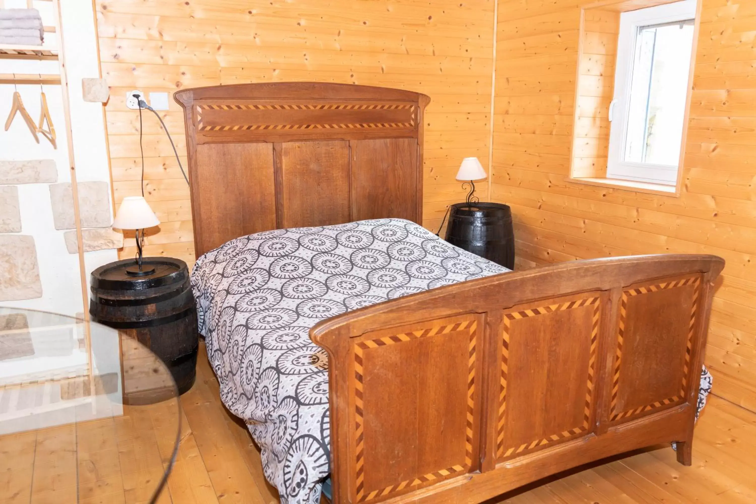 Bed, Seating Area in La Fée Maison