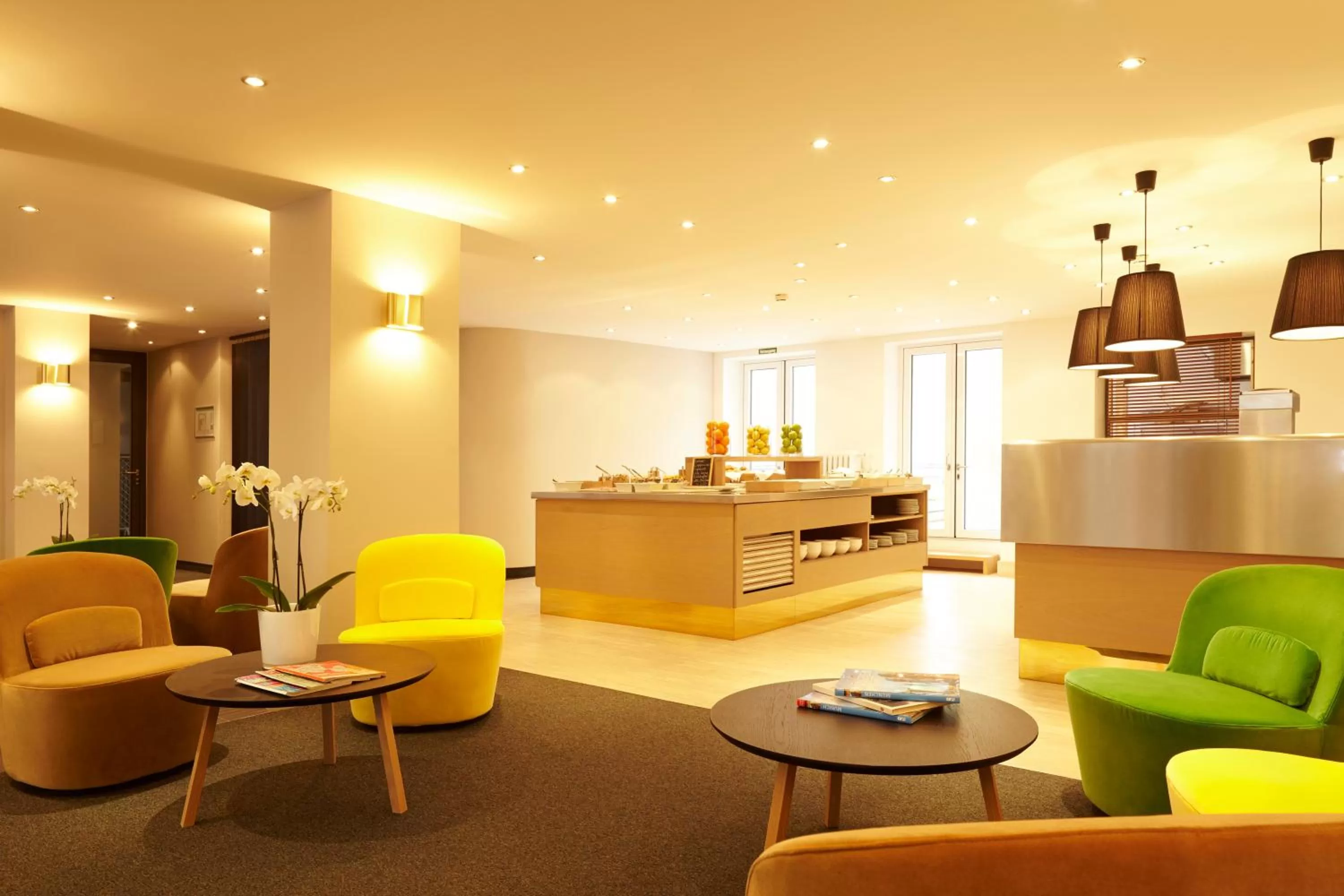 Restaurant/places to eat in Hotel Stachus