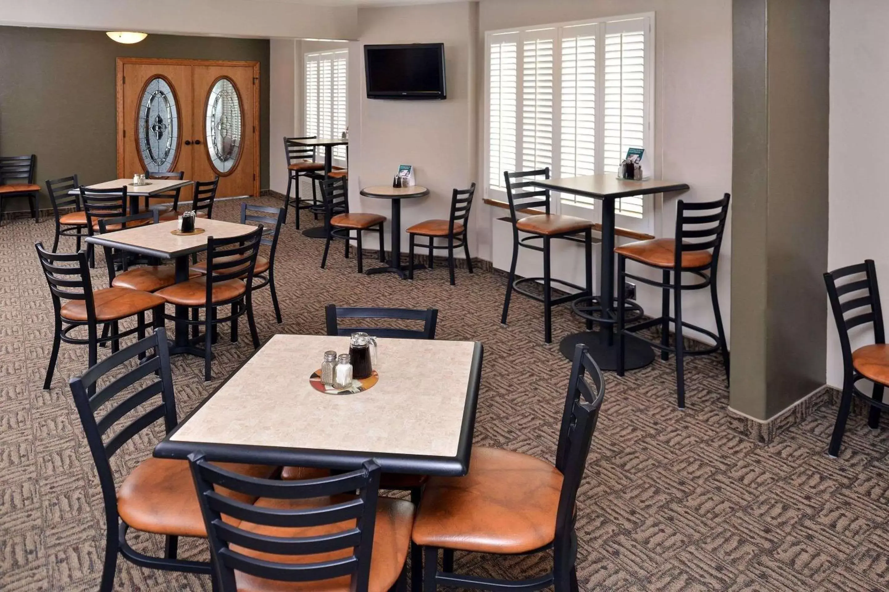 Restaurant/places to eat in Quality Inn Vernal near Dinosaur National Monument Restaurant/places to eat in Quality Inn Vernal near Dinosaur National Monument