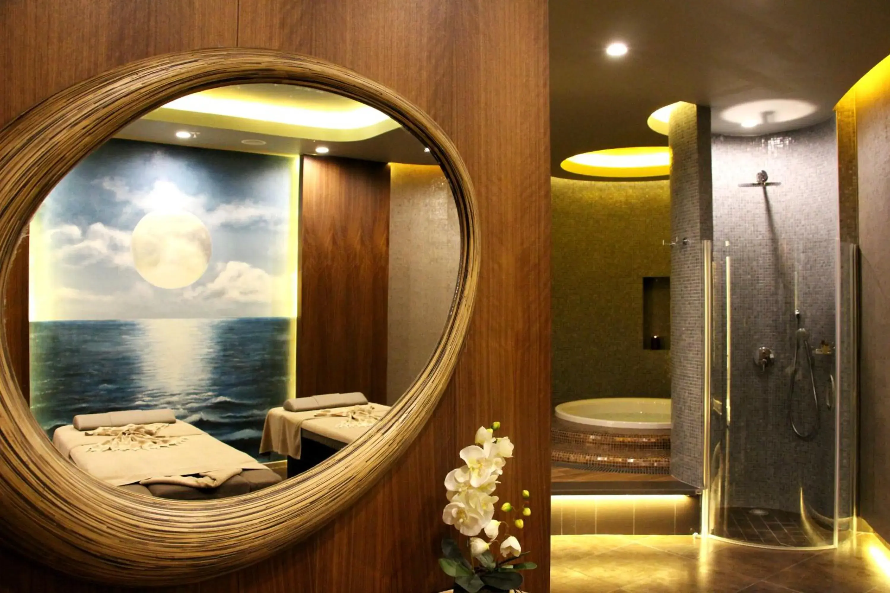 Hot Spring Bath, Bathroom in Marigold Thermal & Spa Hotel Bursa