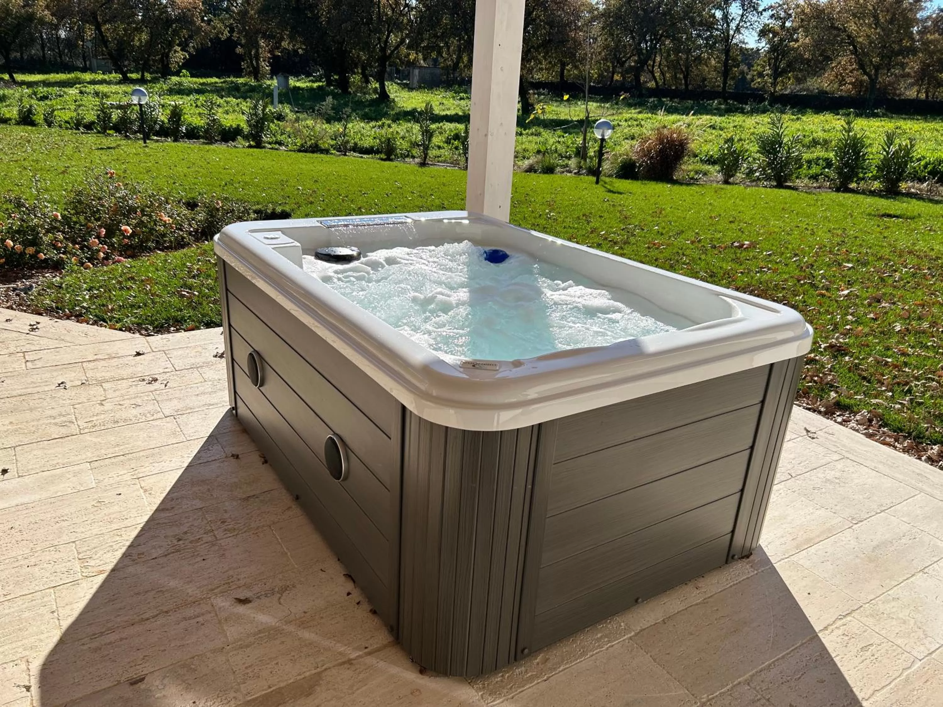 Hot Tub in Regia Hotel