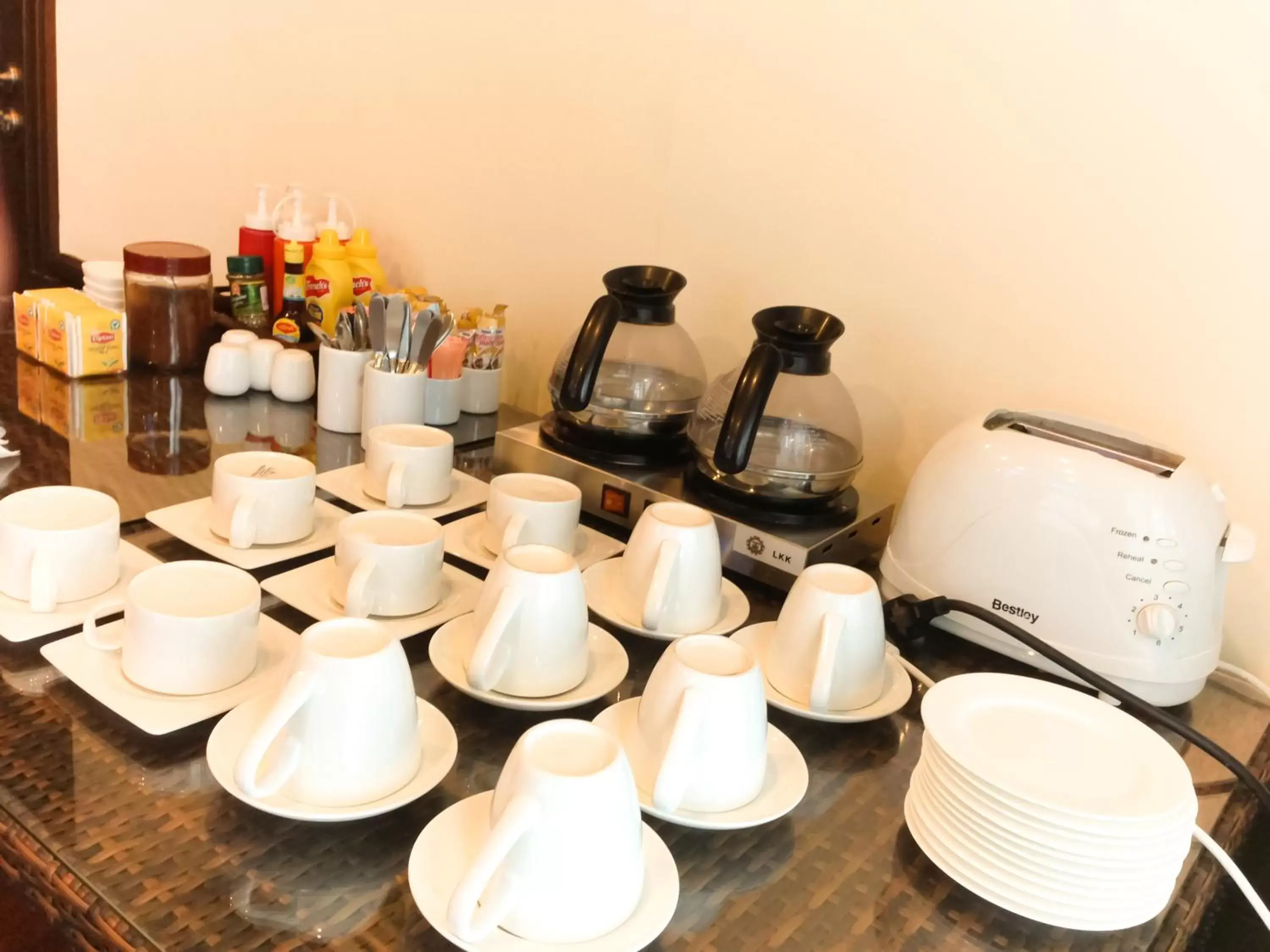 Restaurant/places to eat, Coffee/Tea Facilities in iCheck inn Residence soi 2