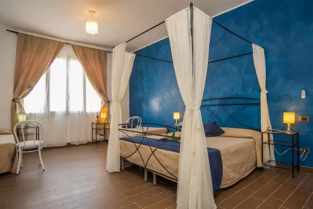 Bed in Hotel Noto Marina e Spa