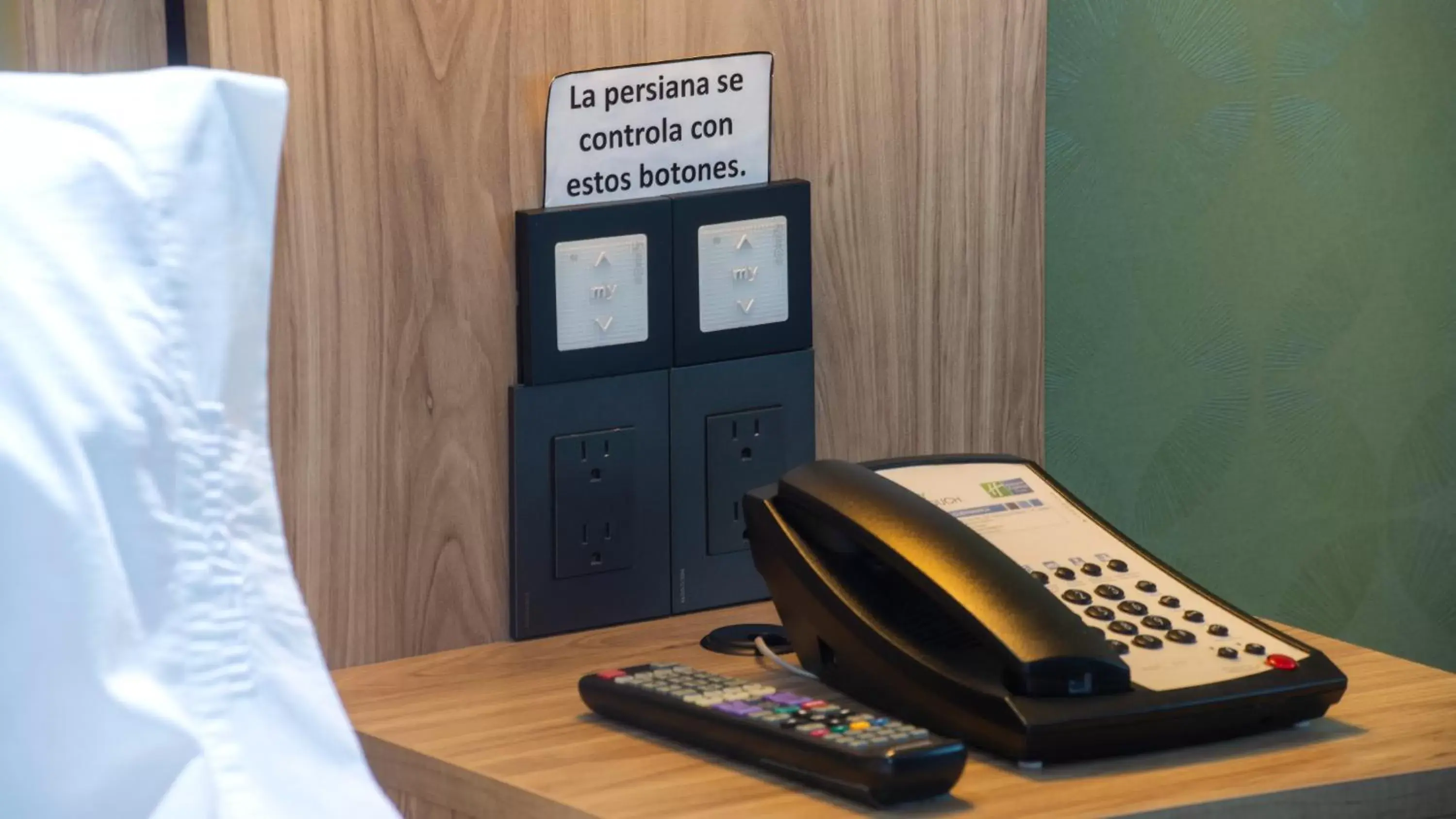 King Room - Disability Access in Holiday Inn Express & Suites Cuernavaca, an IHG Hotel