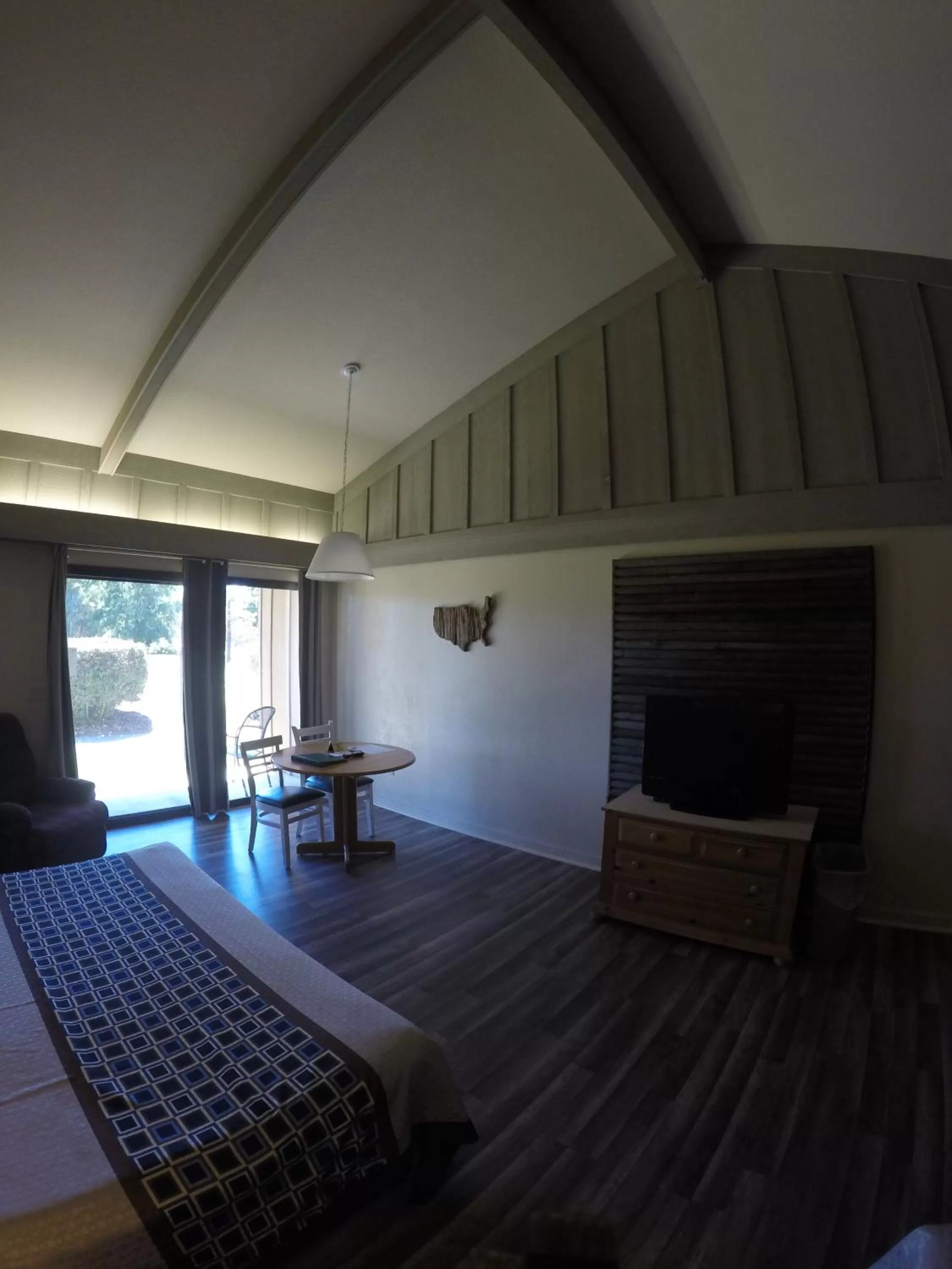 Bed in Ridgemark Golf Club and Resort