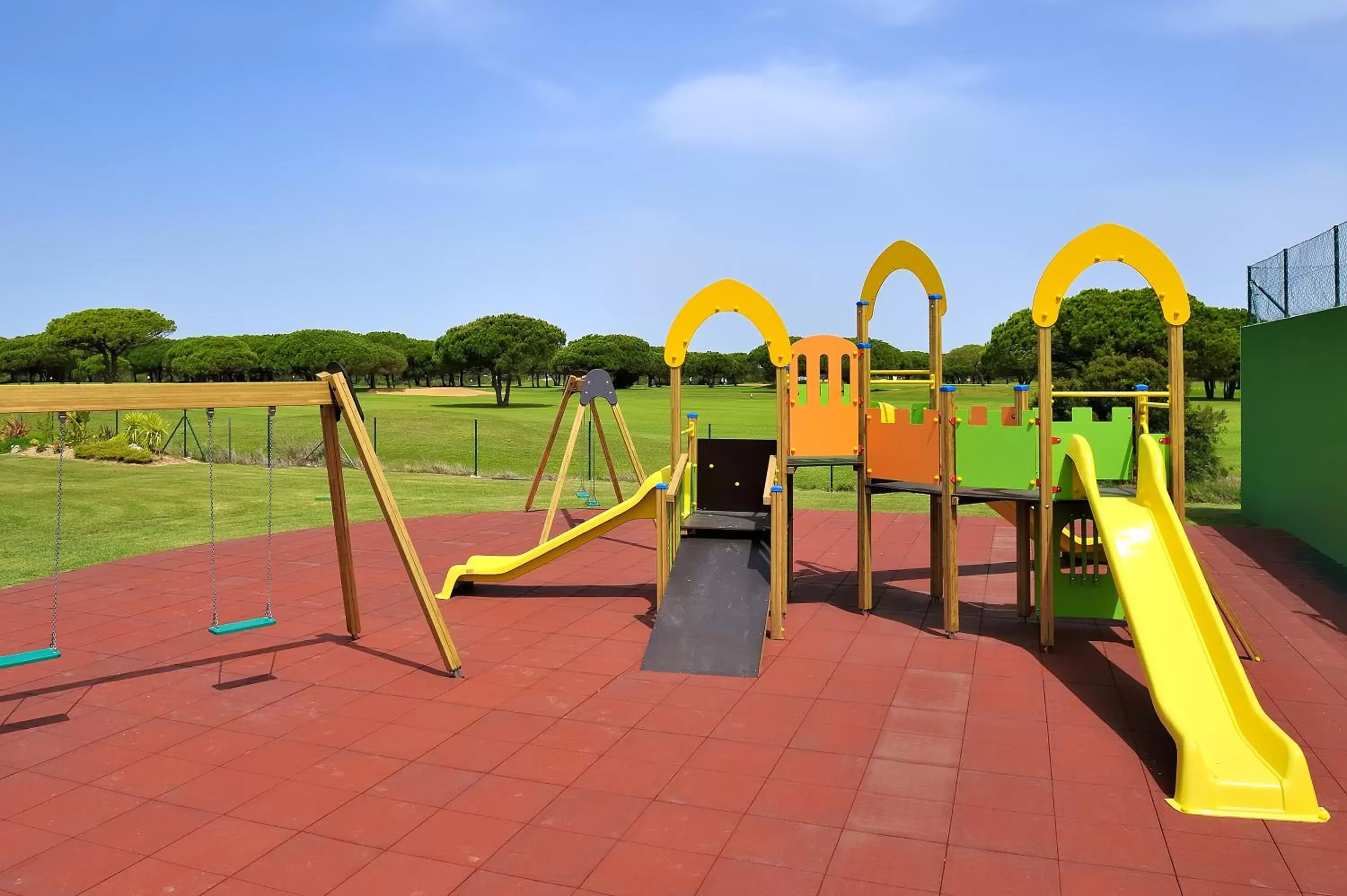 Activities, Children's Play Area in Vincci Resort Costa Golf