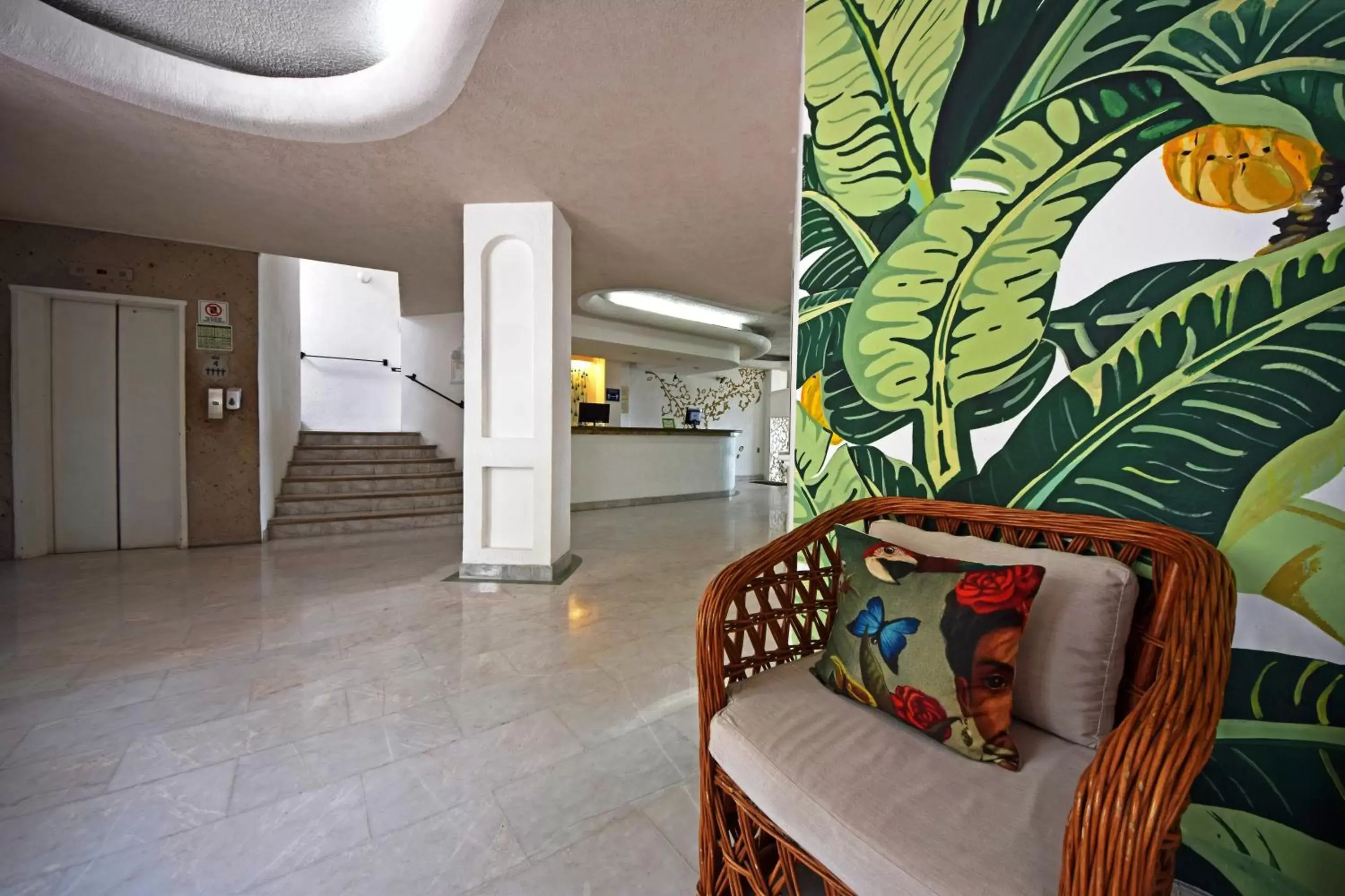 Lobby or reception, Seating Area in Emperador Vallarta Beachfront Hotel and Suites