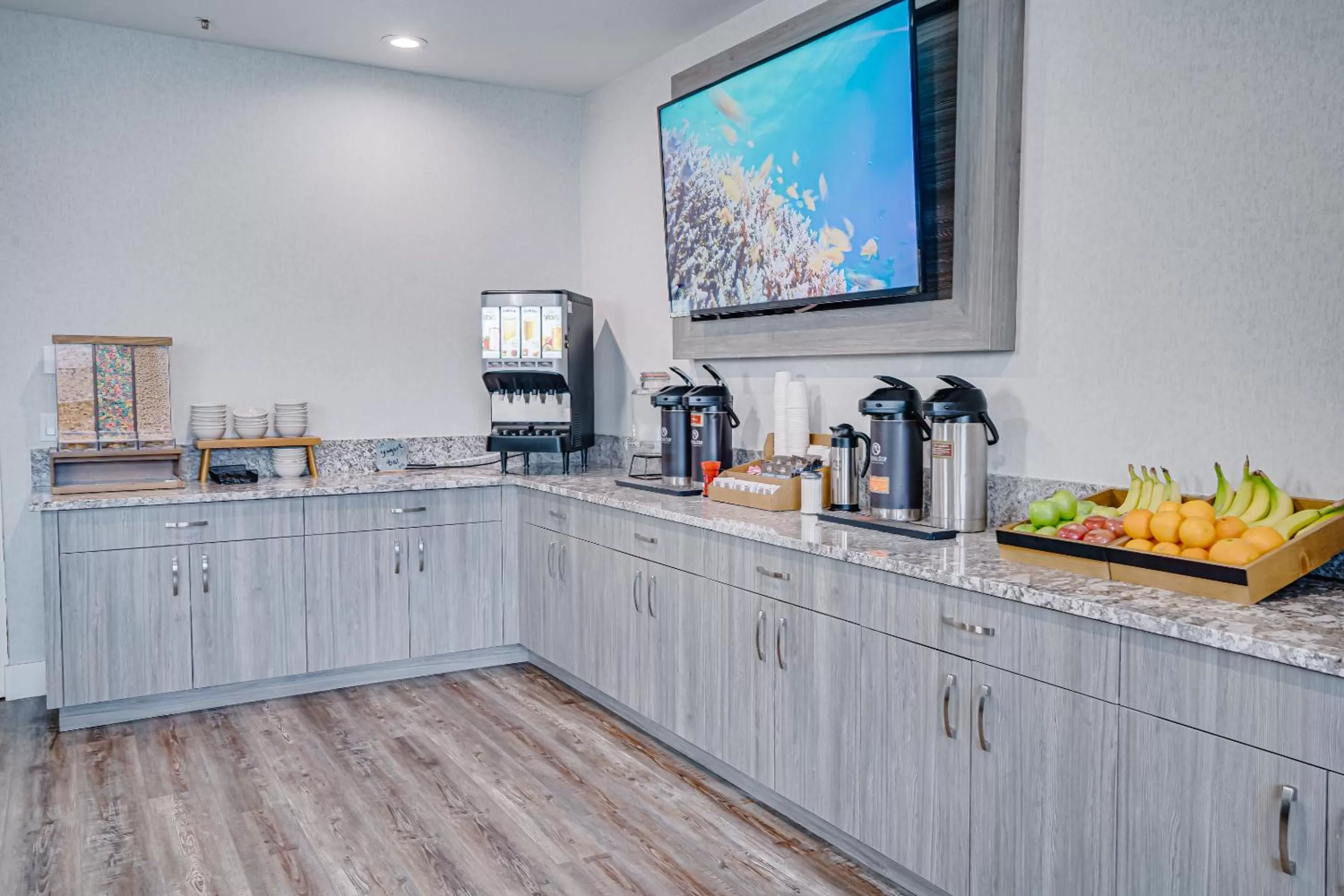 Restaurant/places to eat in The Ashley Inn & Suites