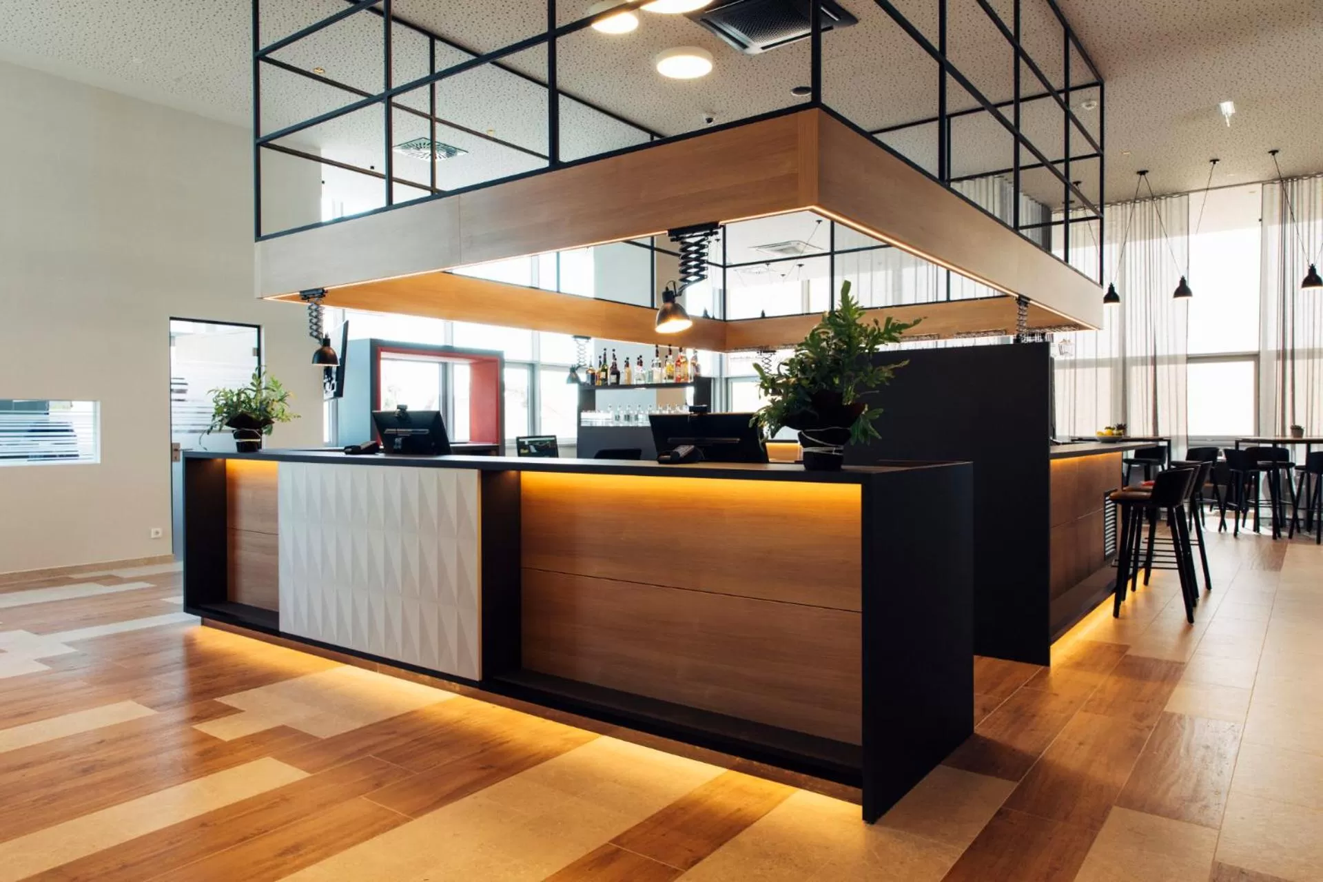 Lobby or reception in harry's home Steyr hotel & apartments