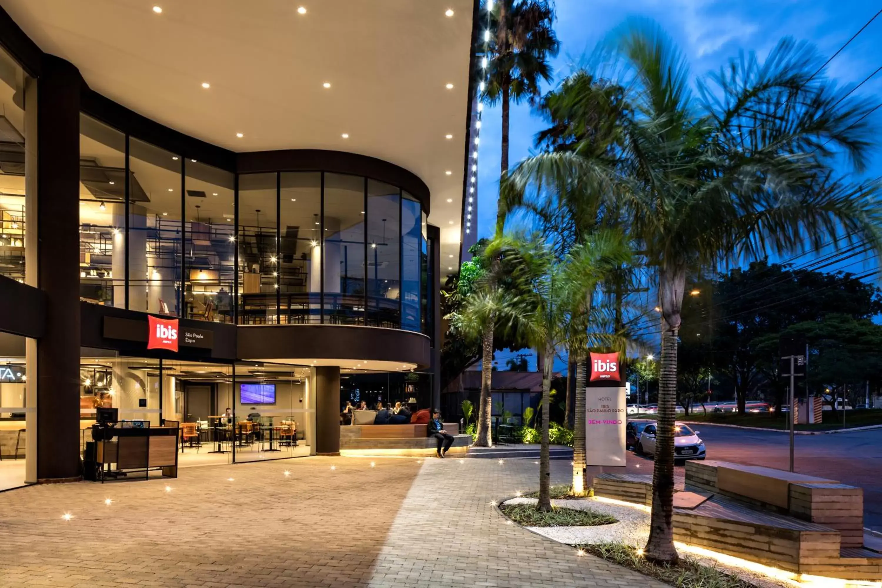 Facade/entrance in ibis Sao Paulo Barra Funda Facade/entrance in ibis Sao Paulo Barra Funda