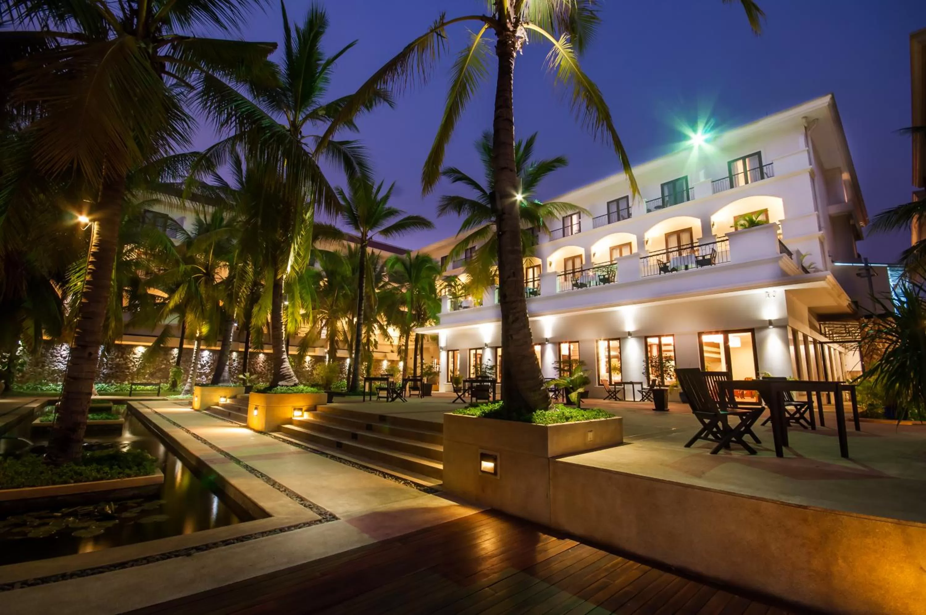 Facade/entrance in Lotus Blanc Resort