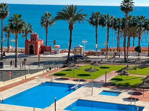 Pool View in Benalmadena ALOHA PLAYA SEA VIEW LOFT