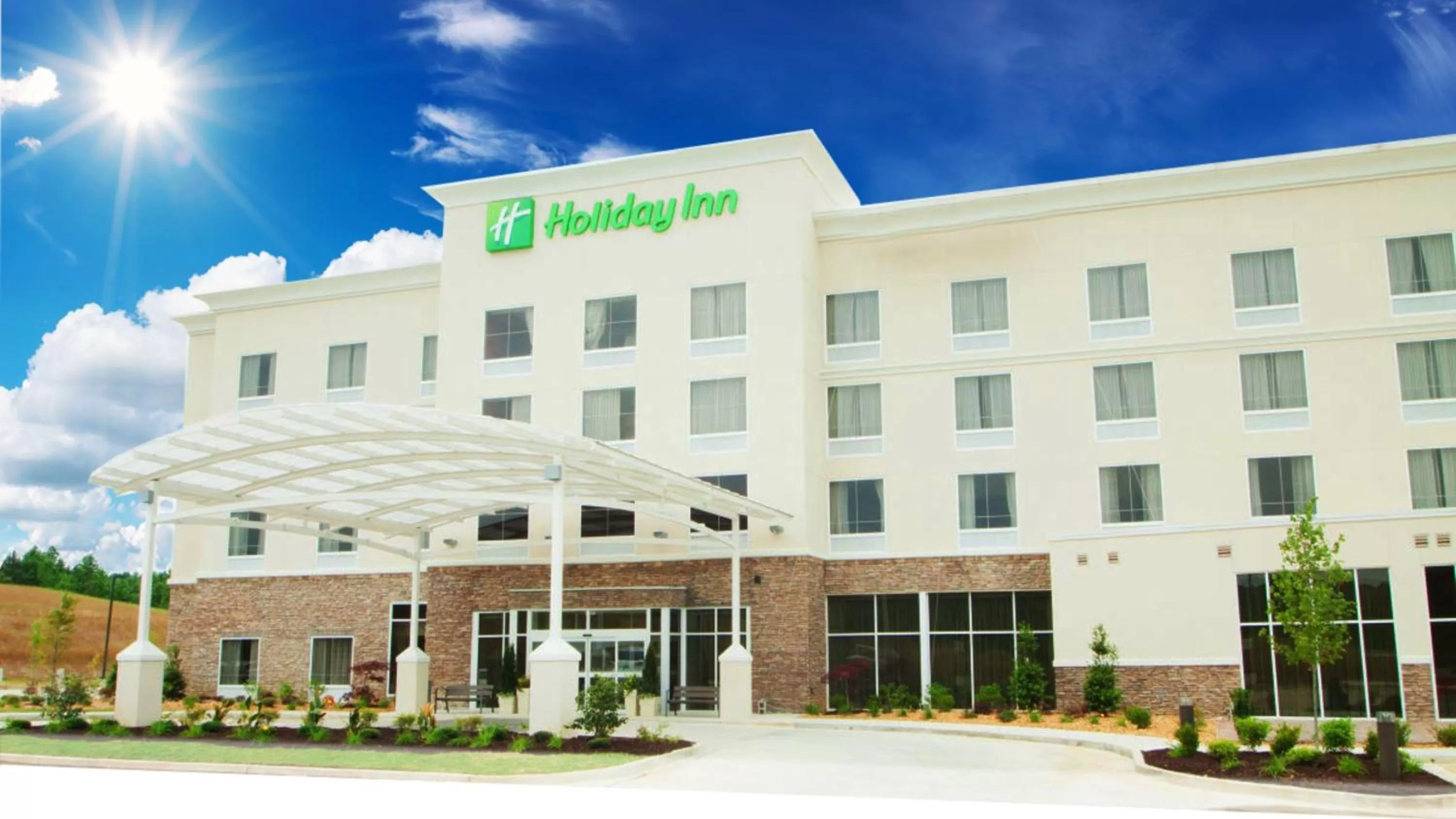 Property building in Holiday Inn Guin by IHG