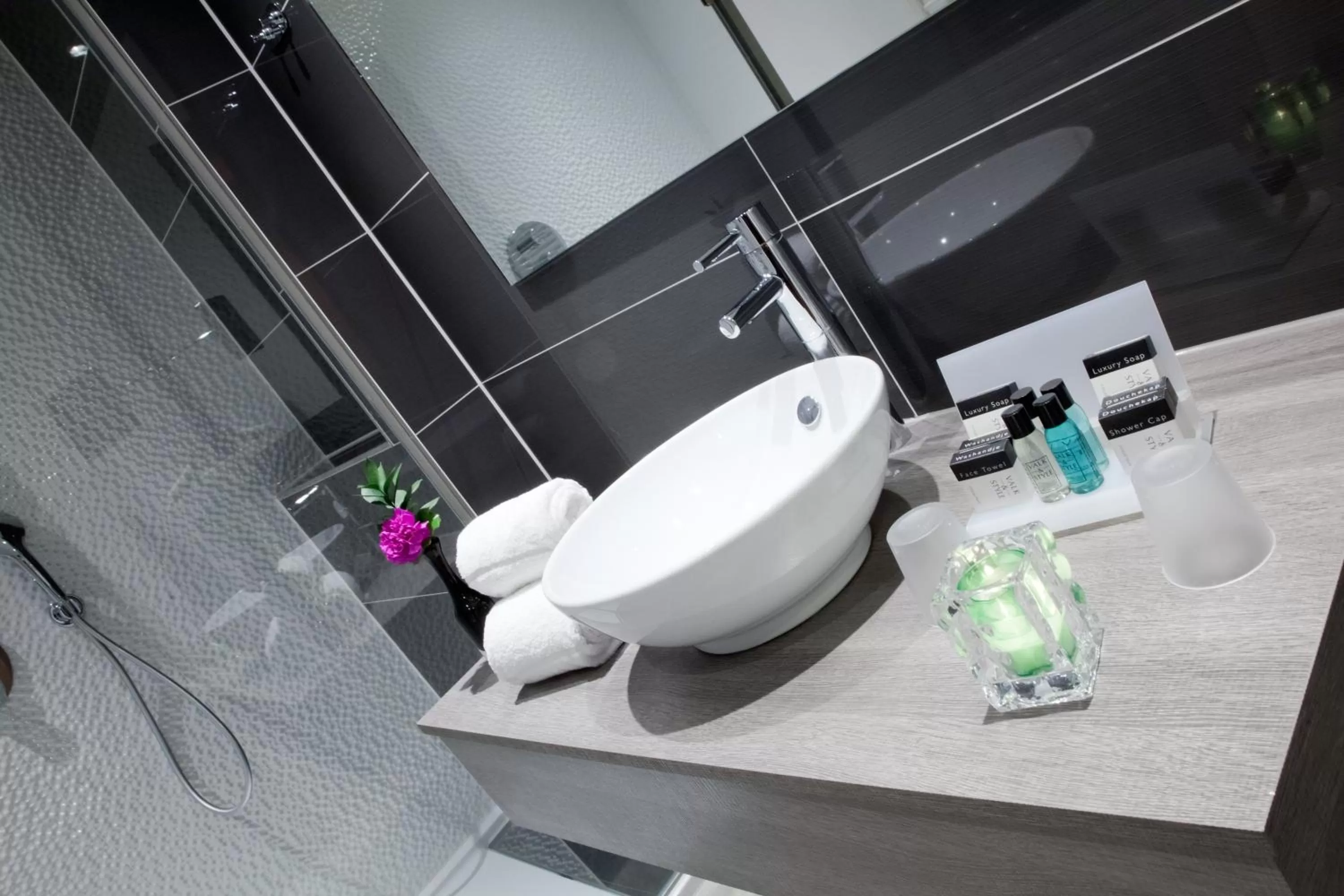 Bathroom in Van der Valk Hotel Wieringermeer