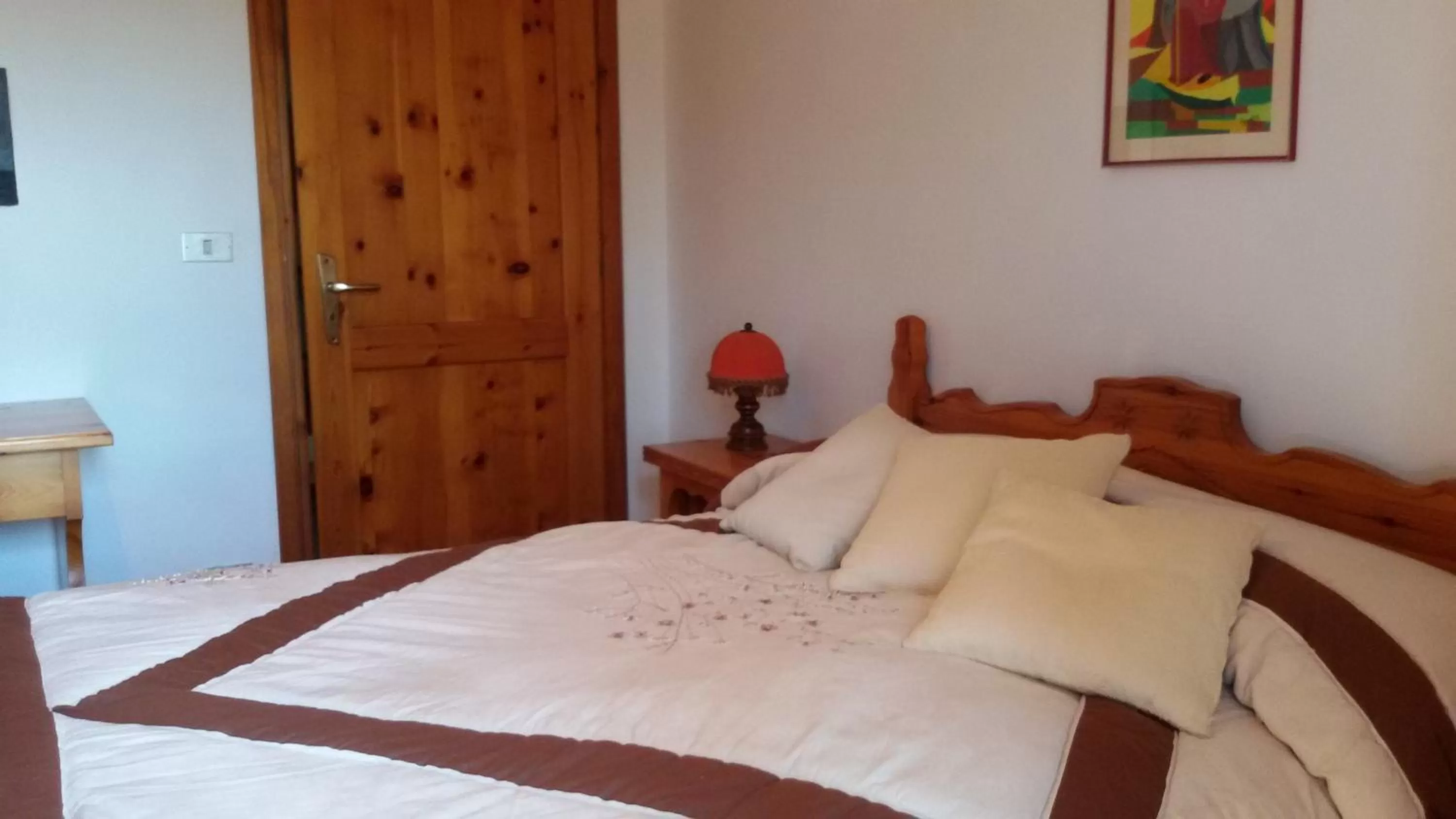 Photo of the whole room, Bed in Cascina Torello