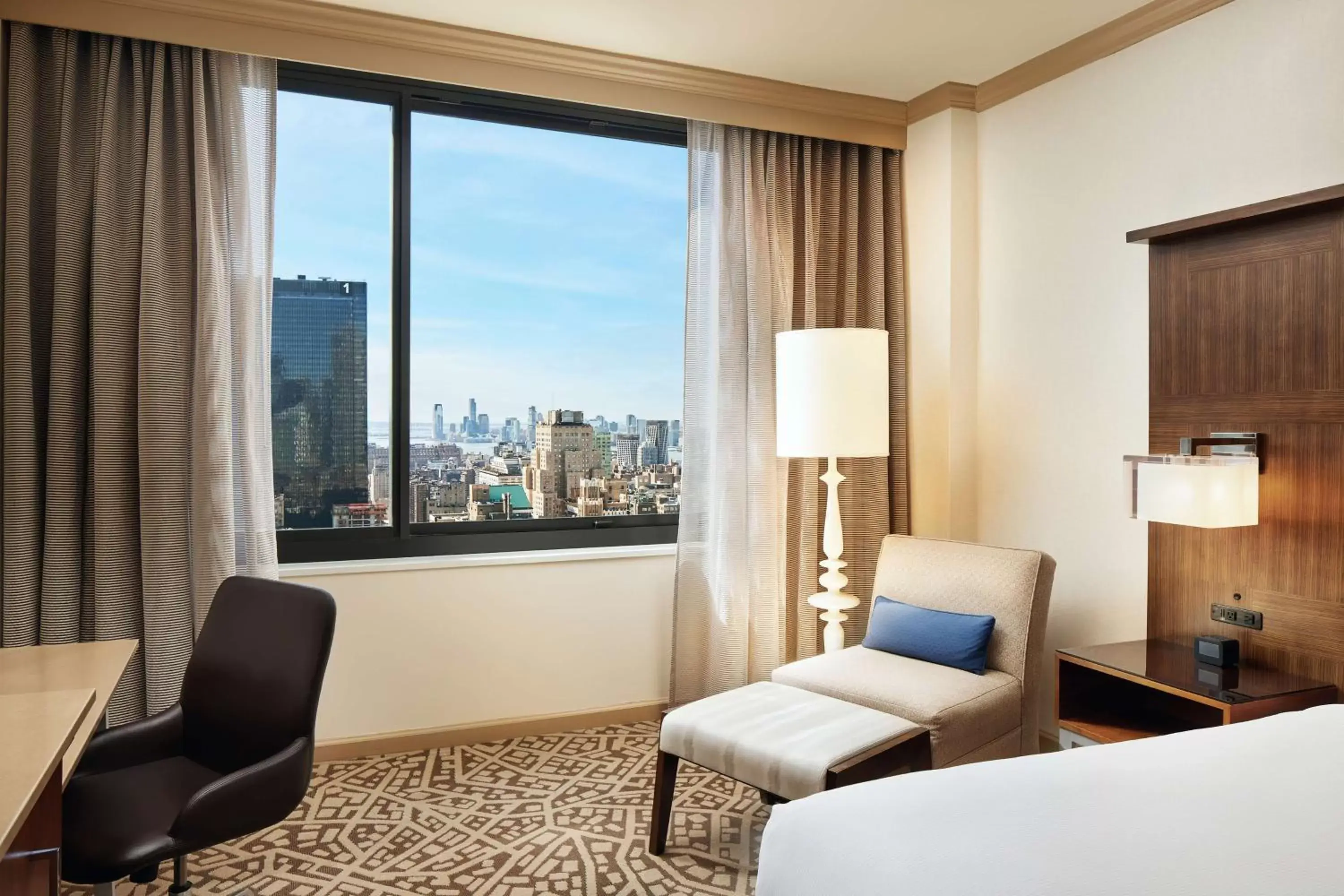 Bedroom, Bed in Hilton New York Times Square Bedroom, Bed in Hilton New York Times Square