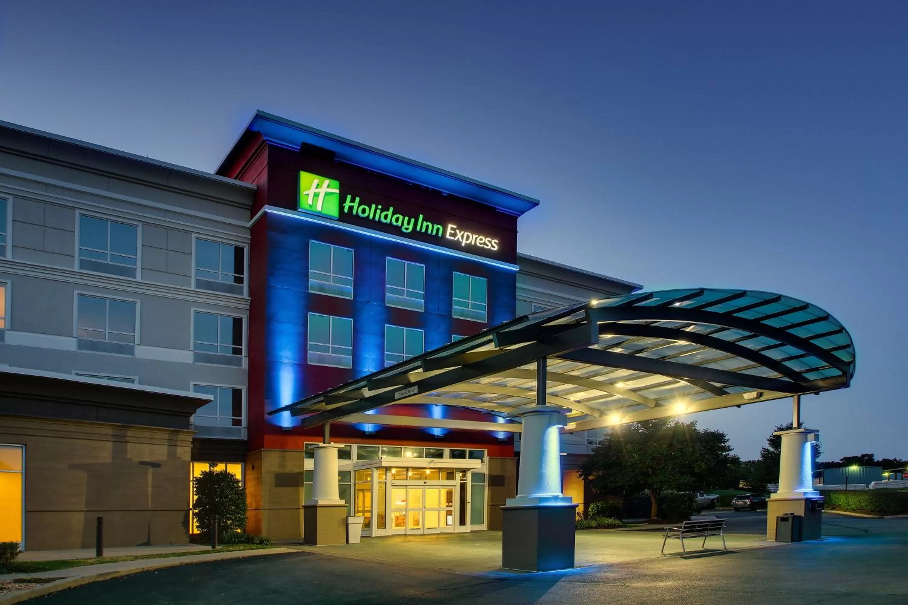 Property building in Holiday Inn Express Georgetown by IHG