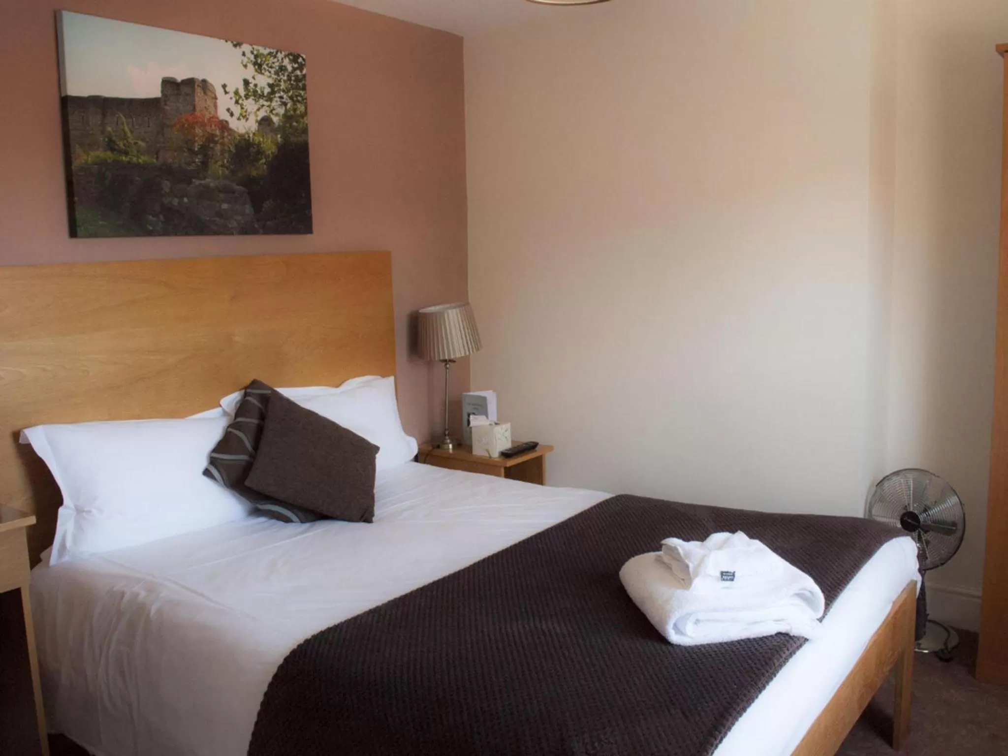 Single Room in The North Hill Hotel