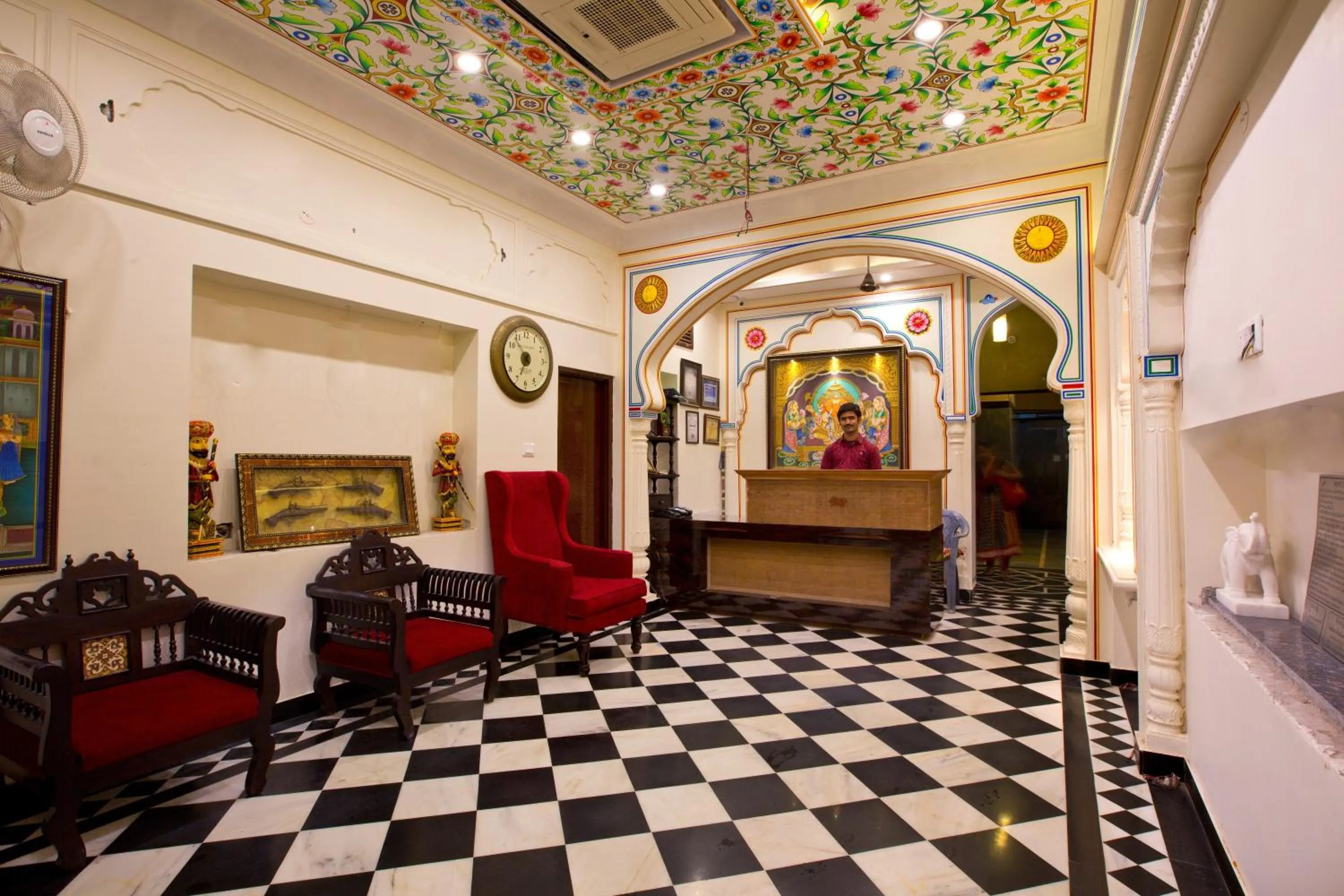 Lobby or reception in Hotel Kalyan