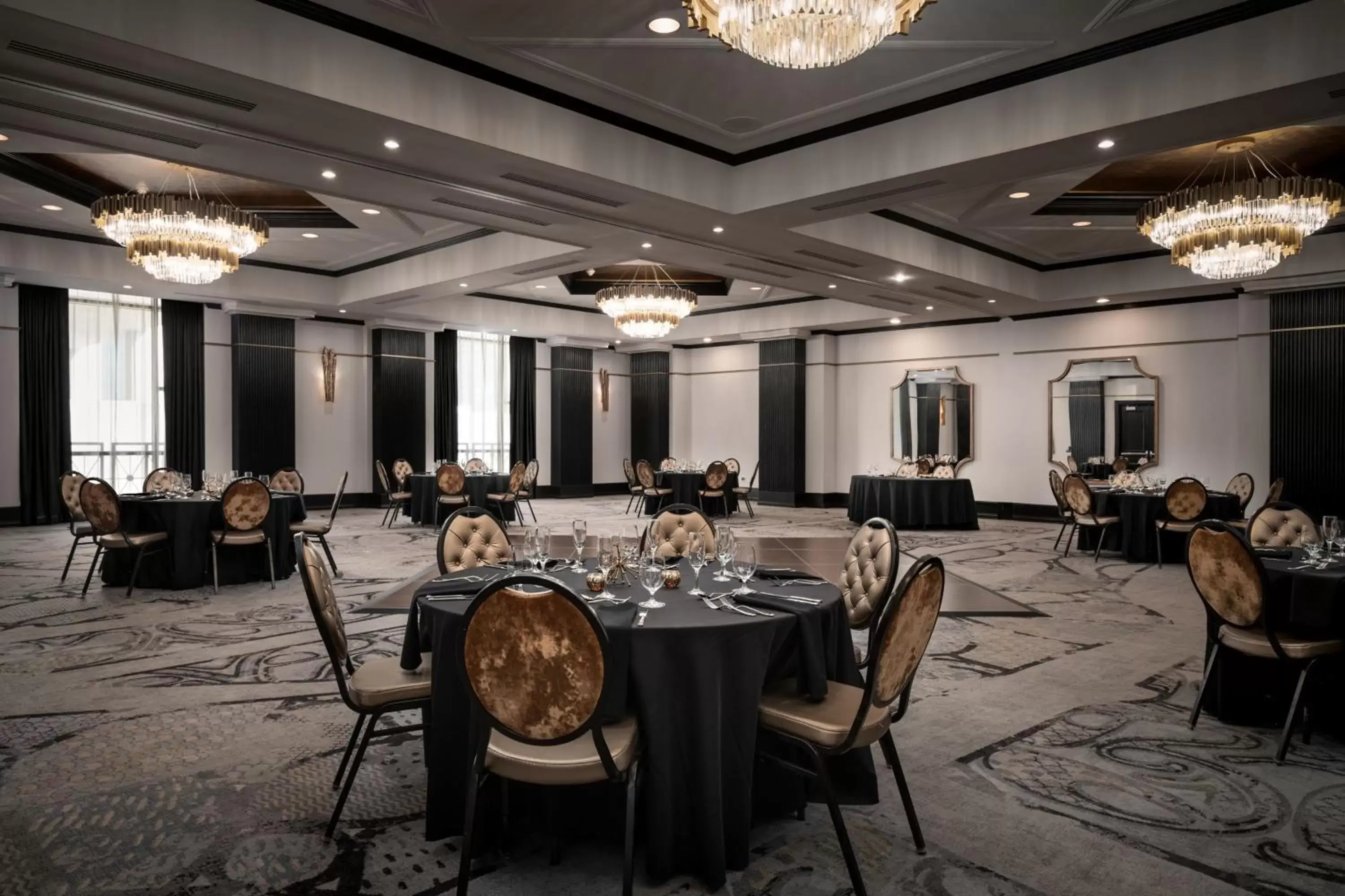 Meeting/conference room, Restaurant/Places to Eat in Grand Bohemian Hotel Orlando, Autograph Collection