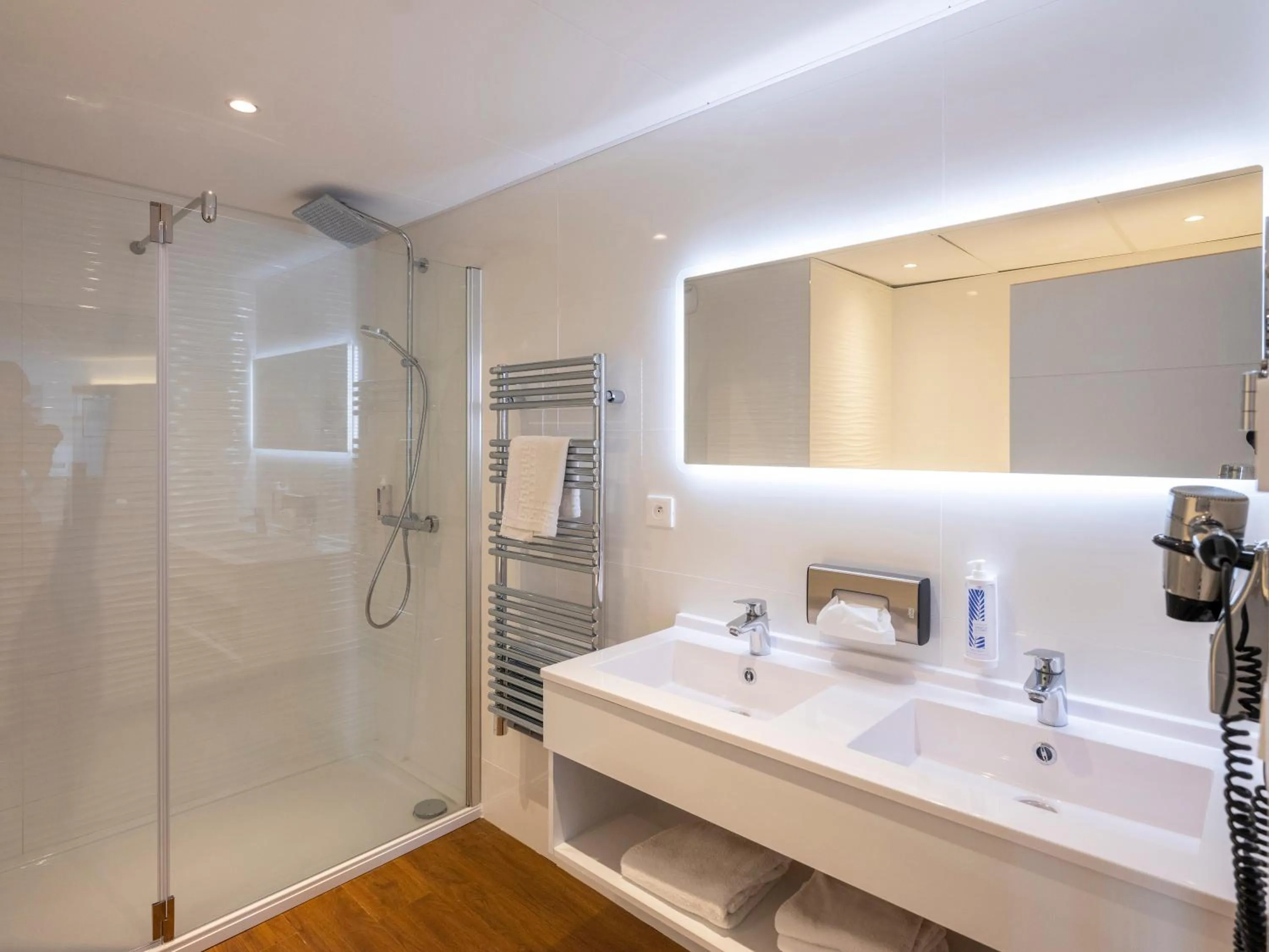 Bathroom in Westotel Le Pouliguen