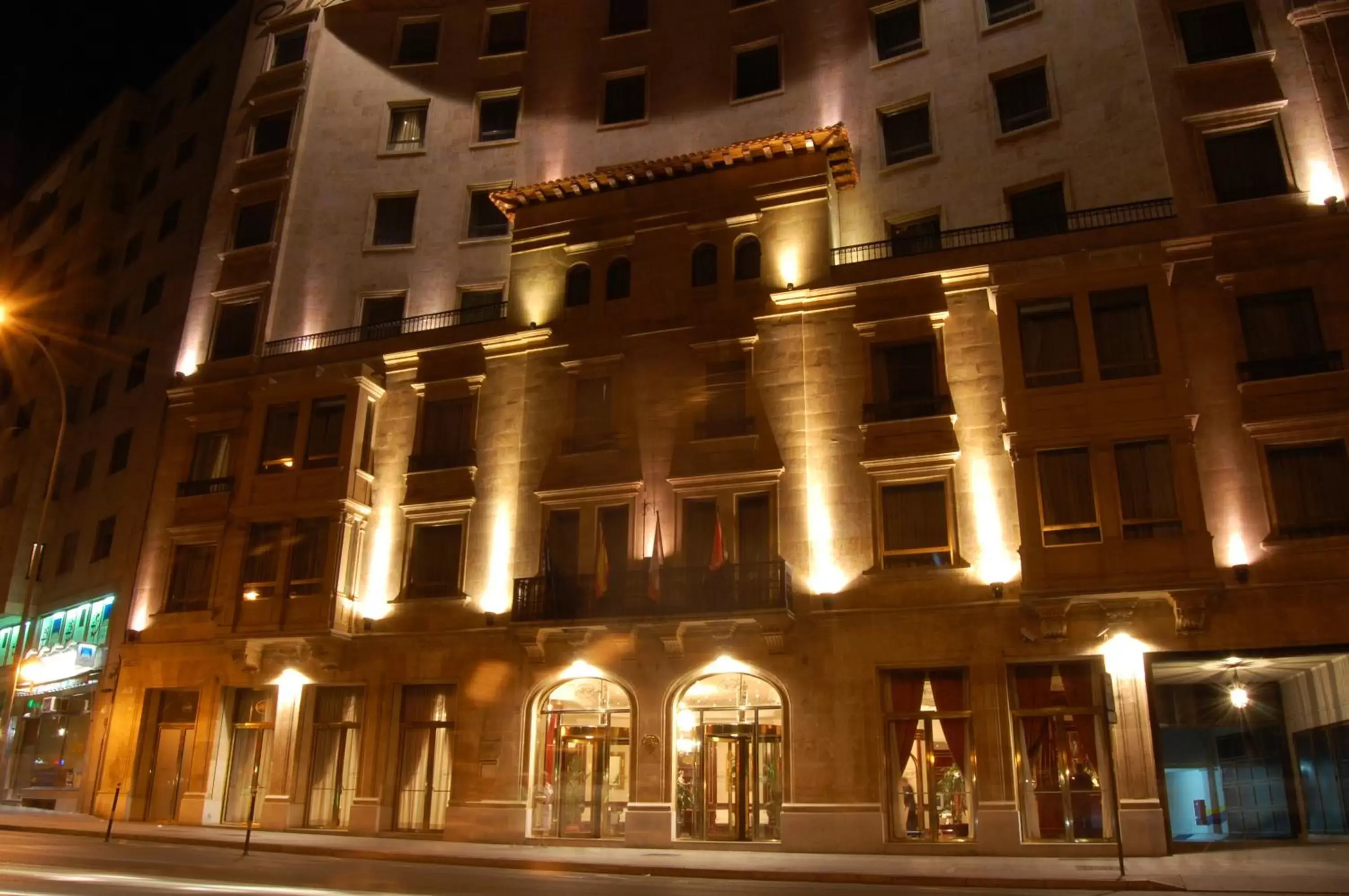 Facade/entrance, Property Building in Hotel Alameda Palace