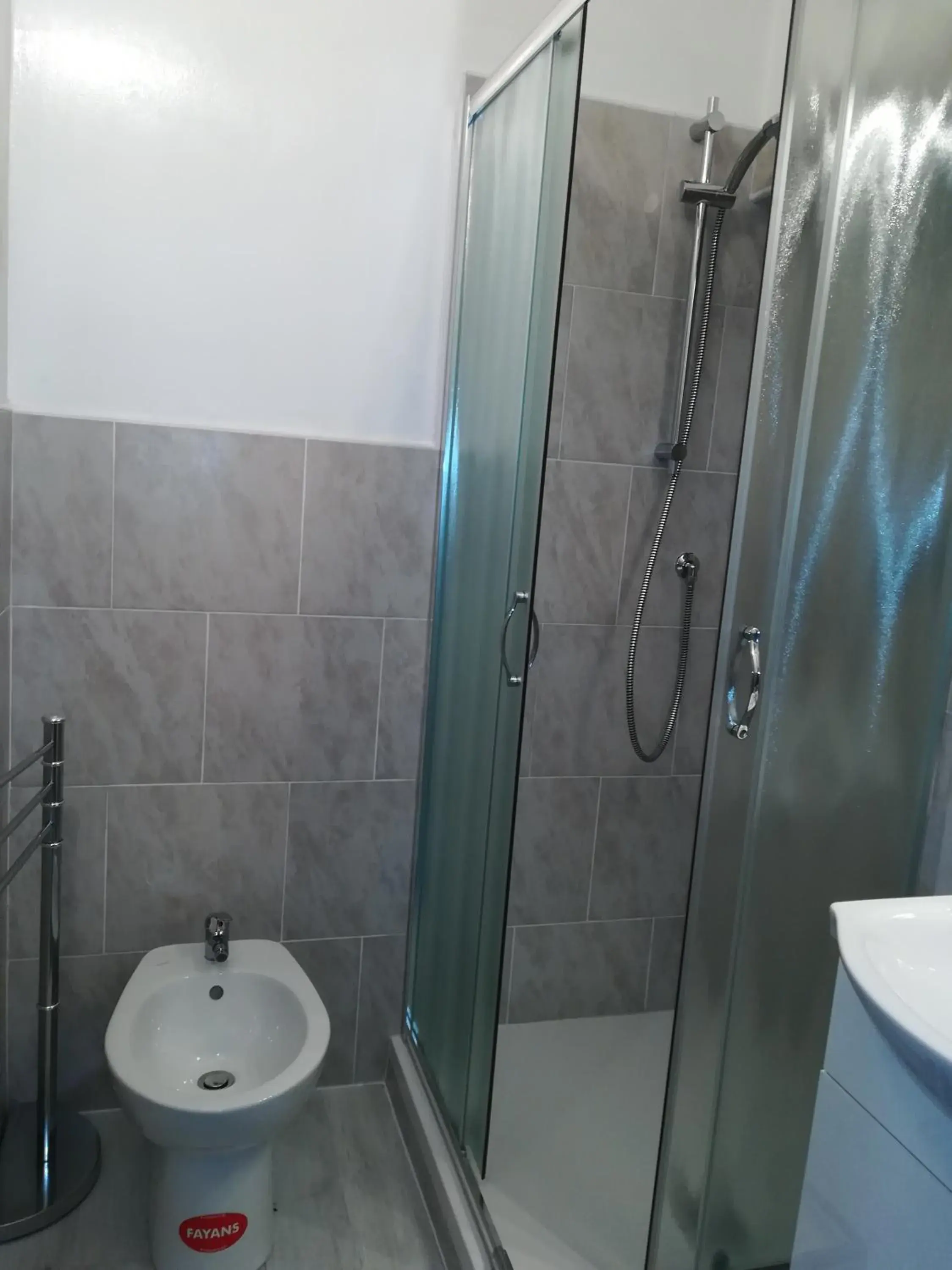 Comfort Triple Room in Megaride Guest House Comfort Triple Room in Megaride Guest House